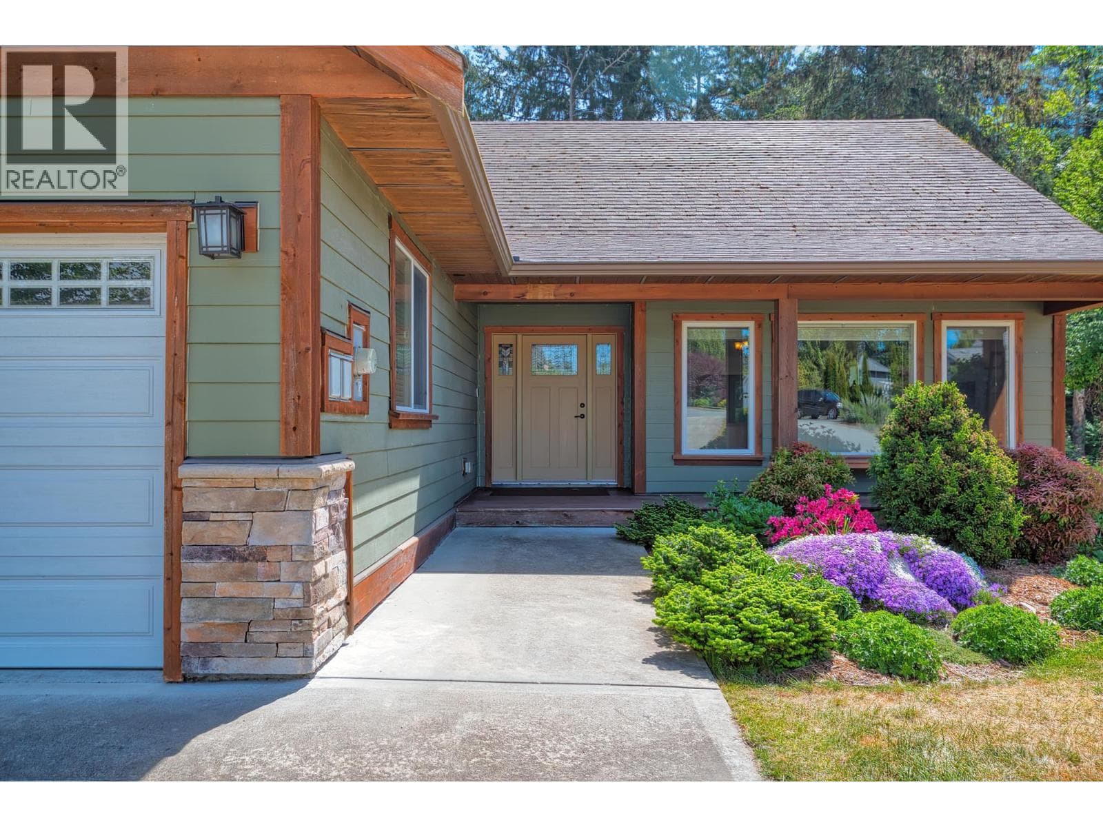 1420 SUNDANCE PLAZA in 