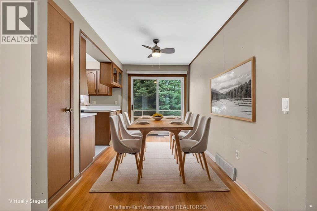35 Peter STREET, Chatham Kent — photo 4