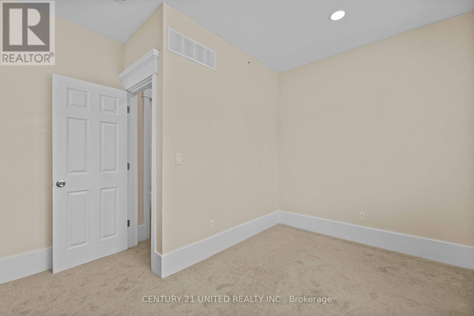375 DOWNIE STREET, Central Lakes — photo 5