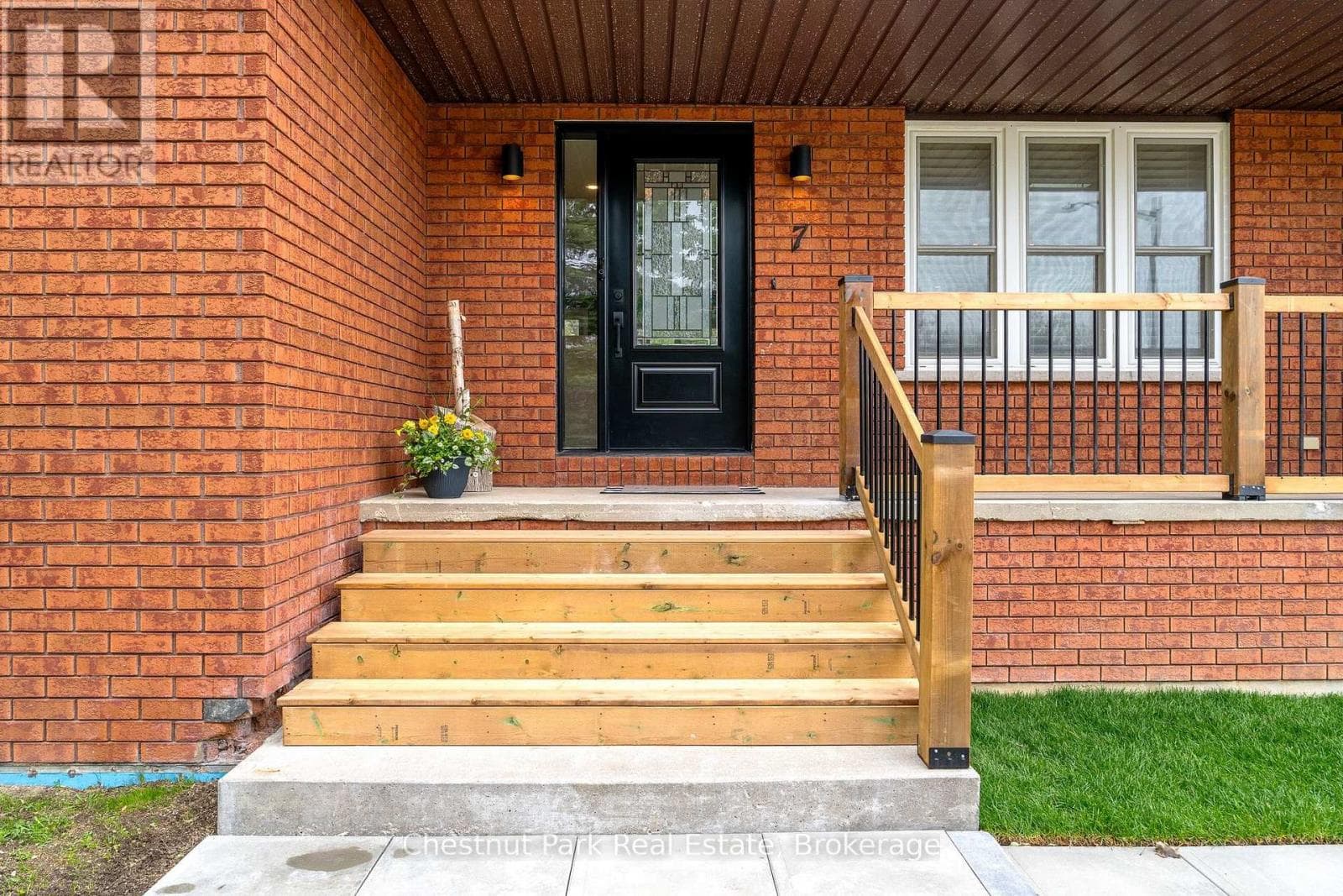 7 MCKEAN BOULEVARD, OnePoint — photo 3