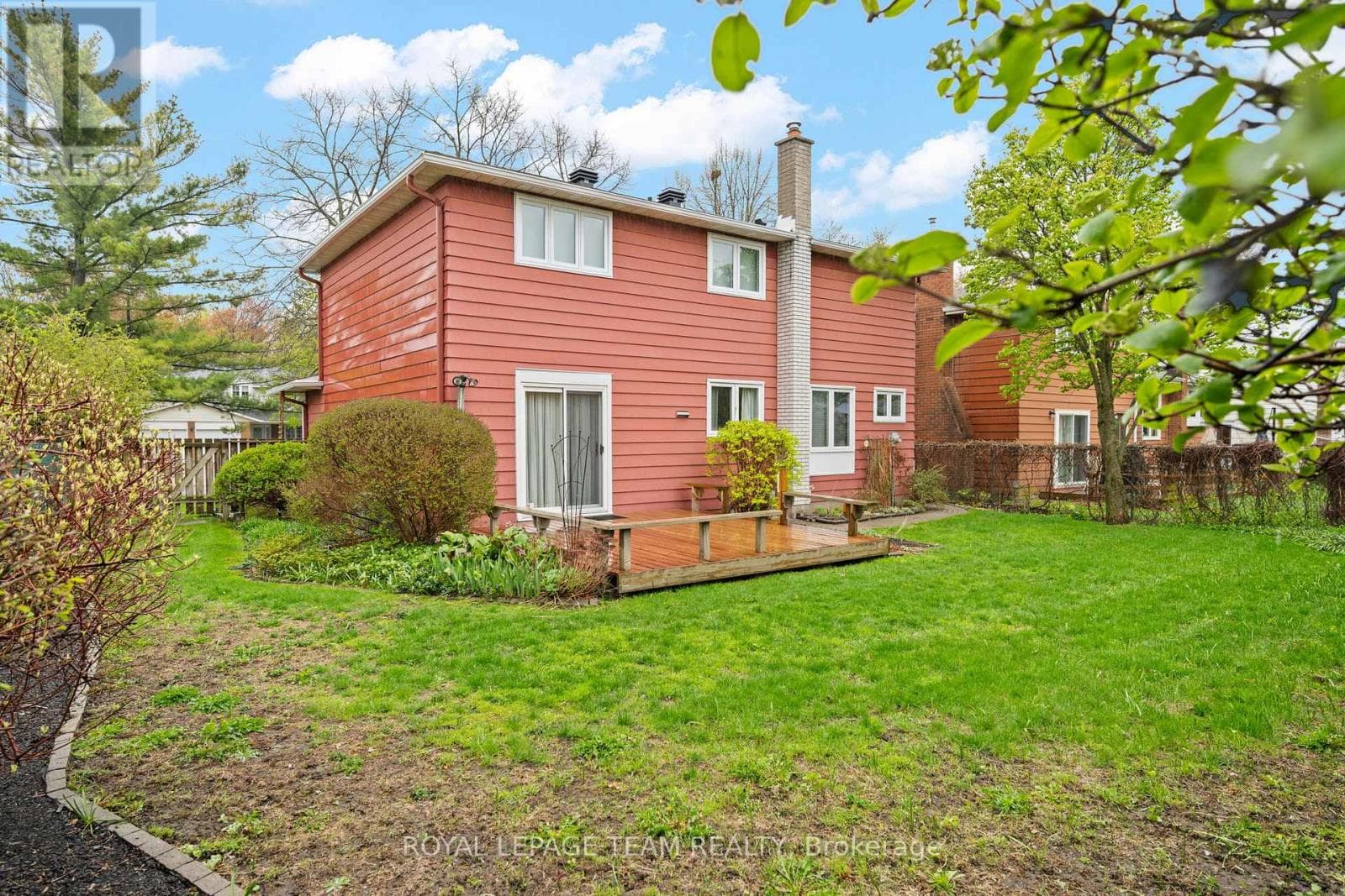 7 CENTREPARK DRIVE, Ottawa — photo 2