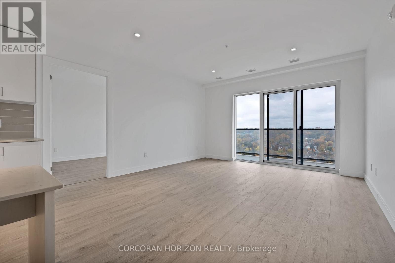 15 GLEBE Street Unit# 1904, Toronto — photo 5