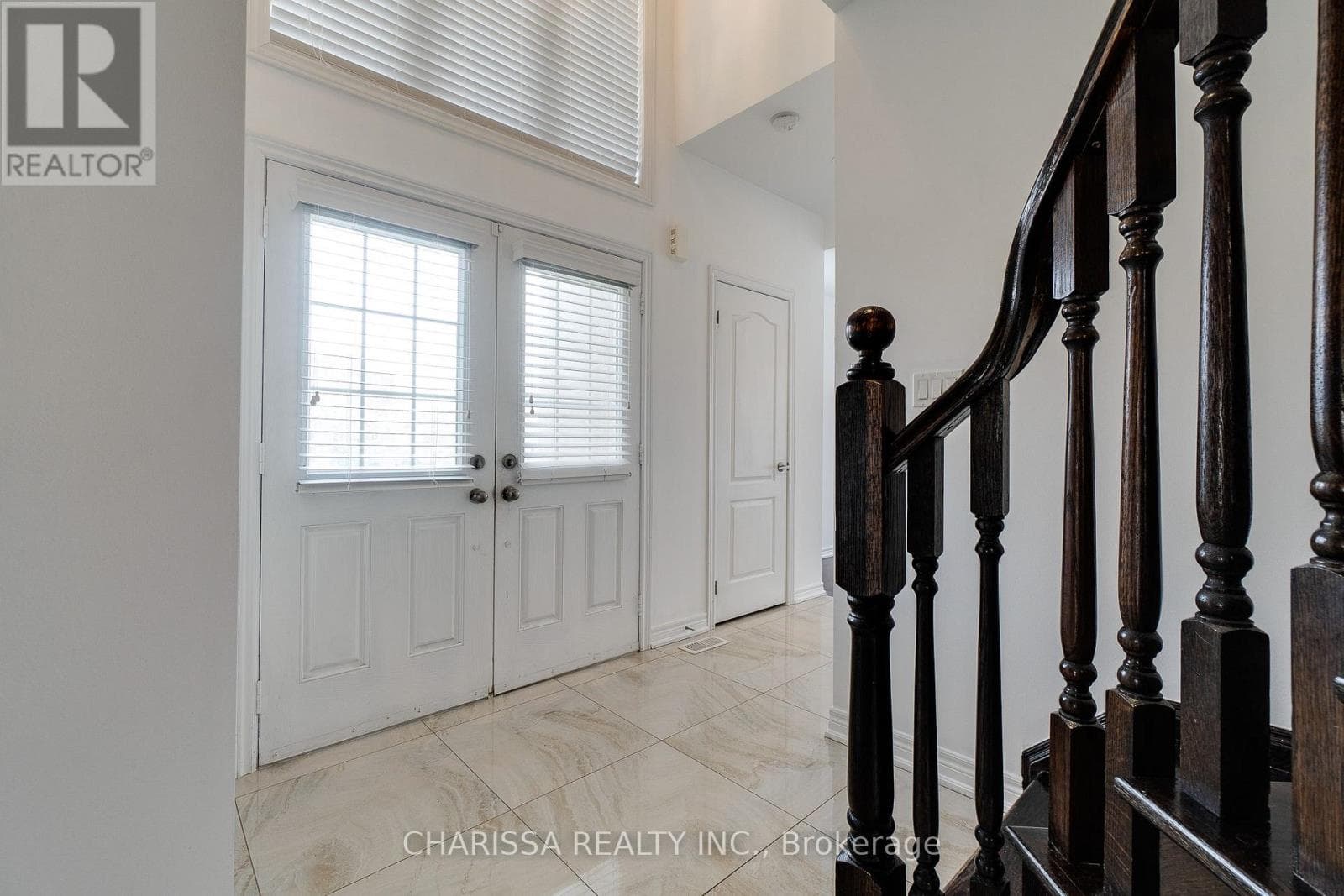 2 HAWSTONE ROAD, Toronto — photo 3