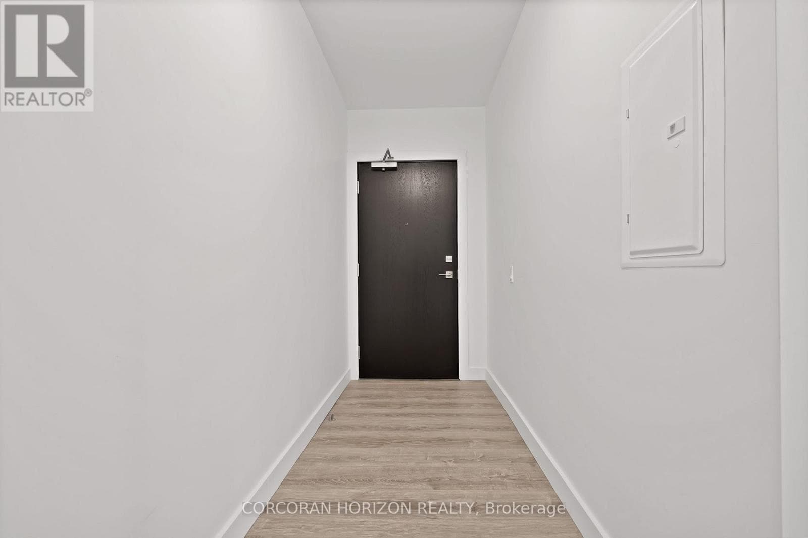 50 GRAND Avenue S Unit# 901, Toronto — photo 3