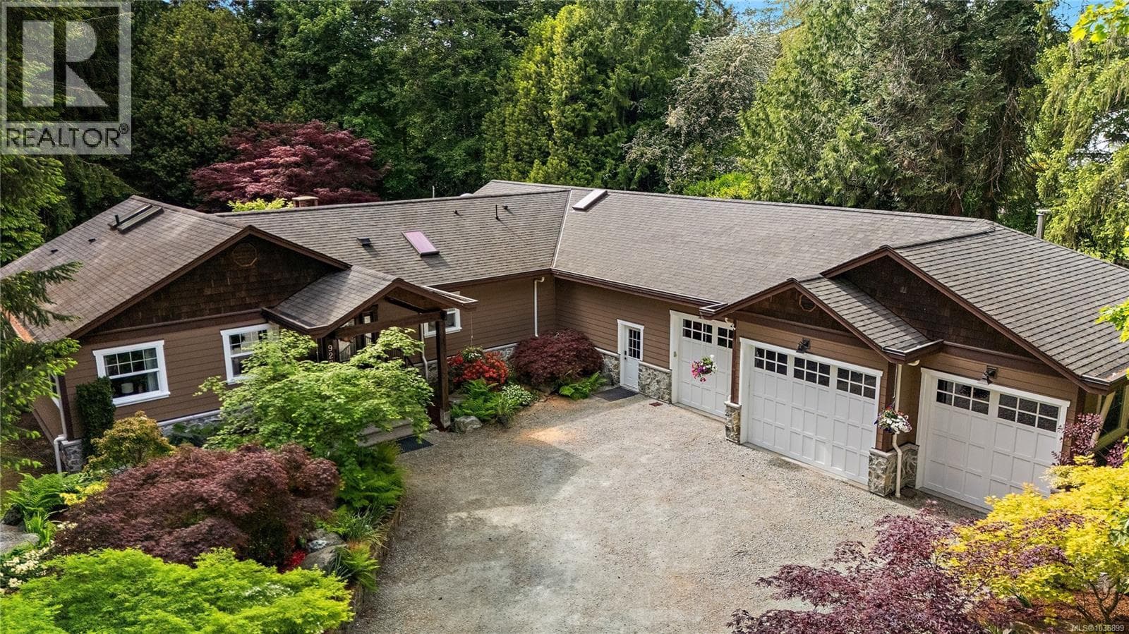 9228 Jura Rd in 