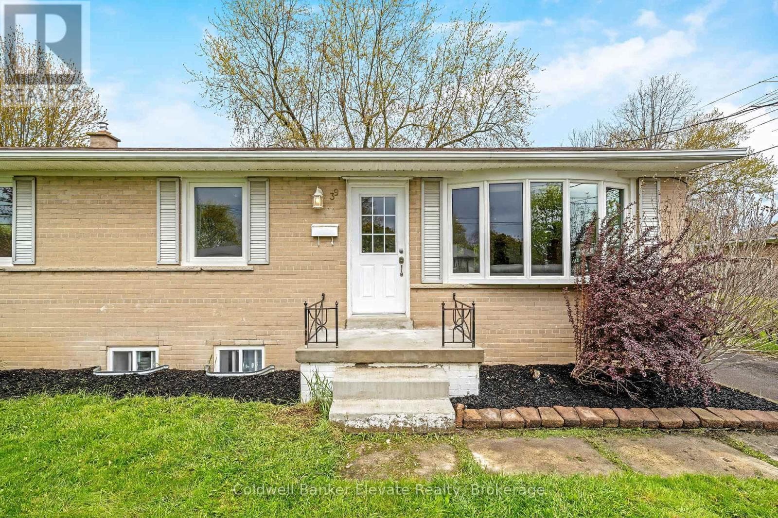 39 MCGILVRAY CRESCENT, Toronto — photo 5