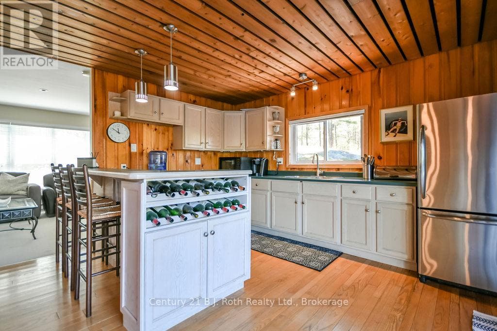 9 SEVERN RIVER 403, OnePoint — photo 4