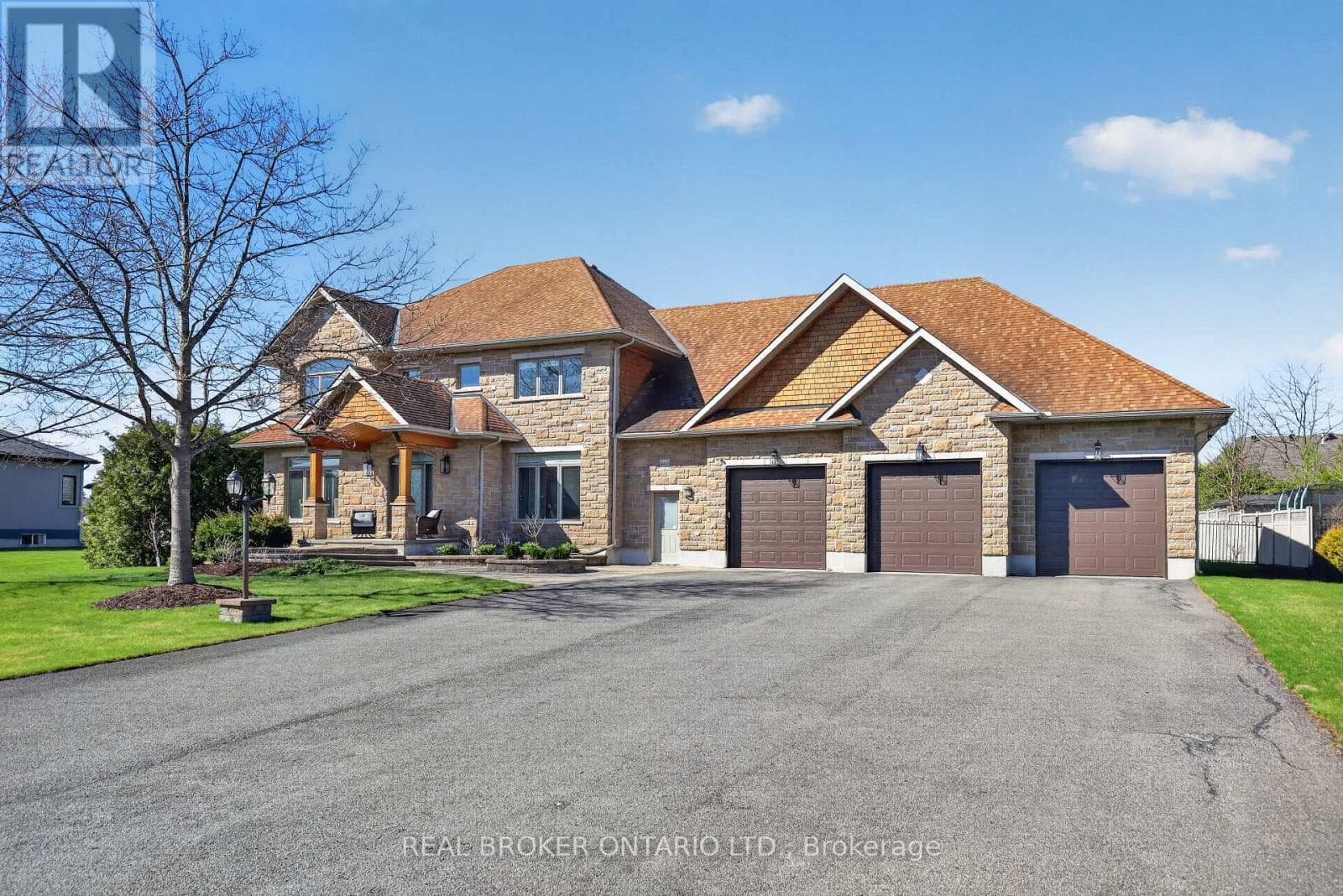 465 LOCKMASTER CRESCENT in MANOTICK