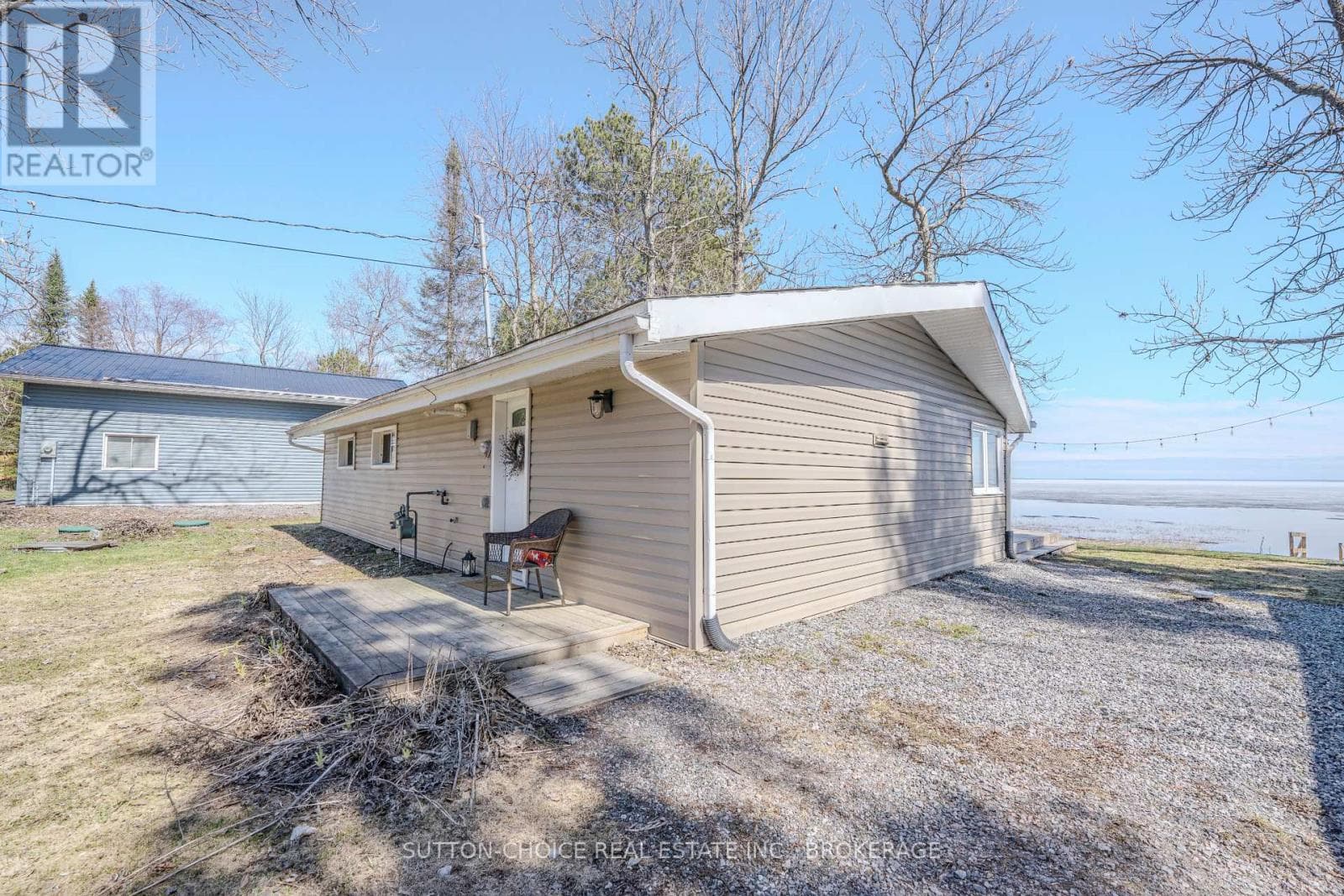 411 JOCKO POINT ROAD, North Bay — photo 4