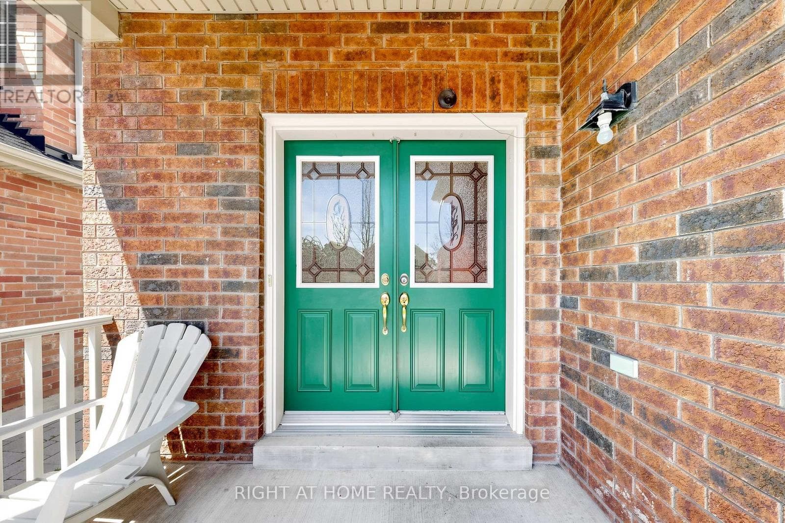 648 BLACKWOOD BOULEVARD, Toronto — photo 3