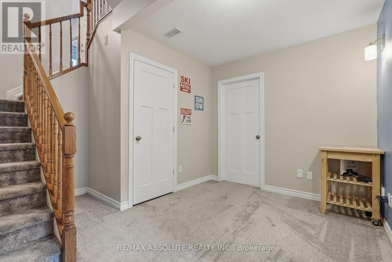 696 TRIGORIA CRESCENT, Ottawa — photo 2