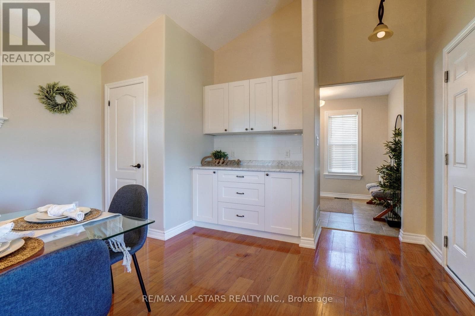 14 LAURENT BOULEVARD, Central Lakes — photo 5