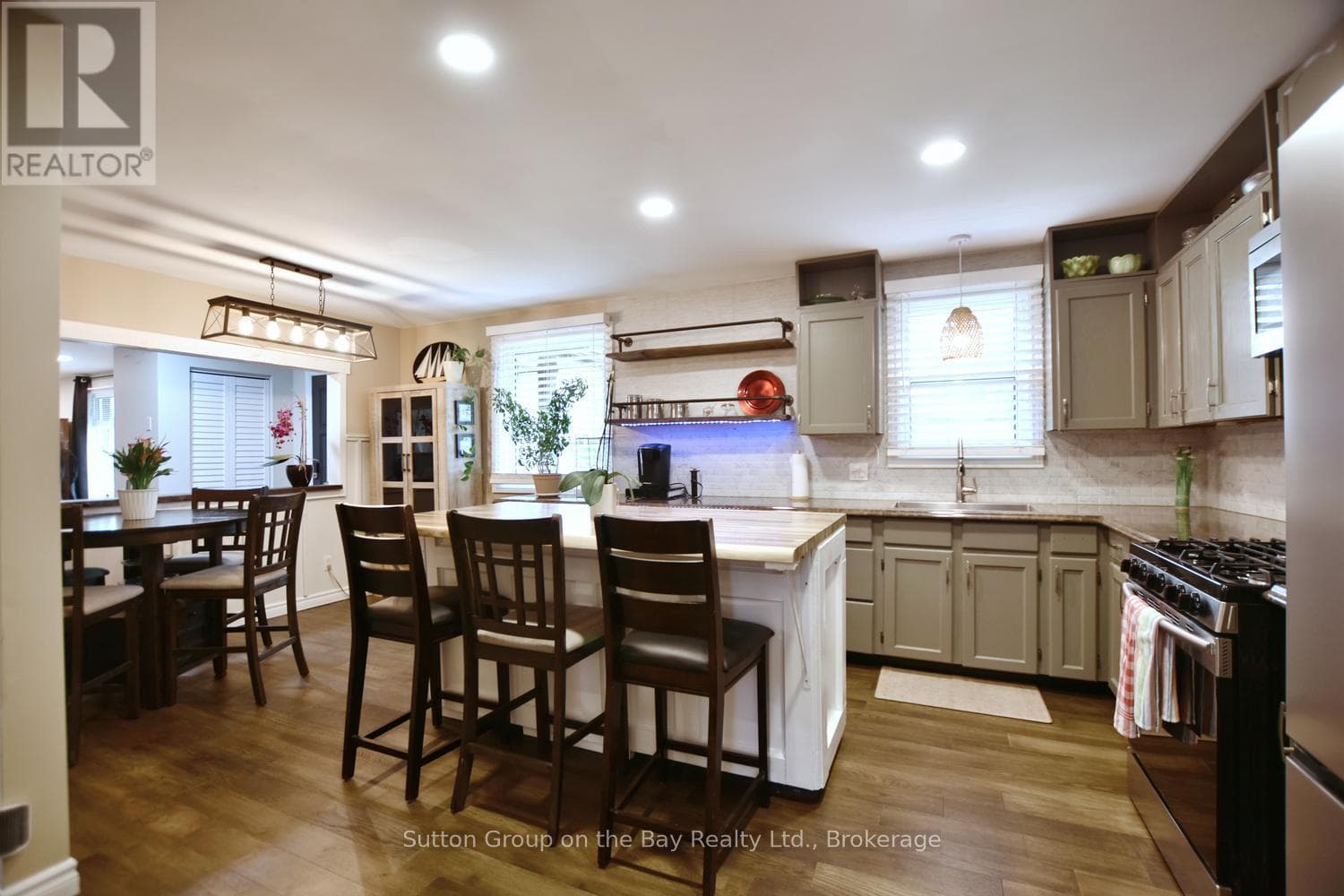 238 MCCREA DRIVE, OnePoint — photo 4