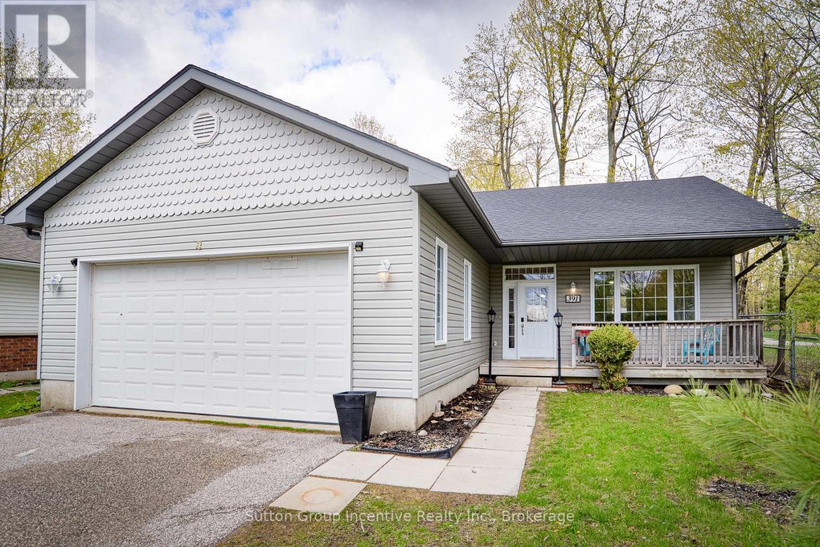 391 GRENVILLE AVENUE in 