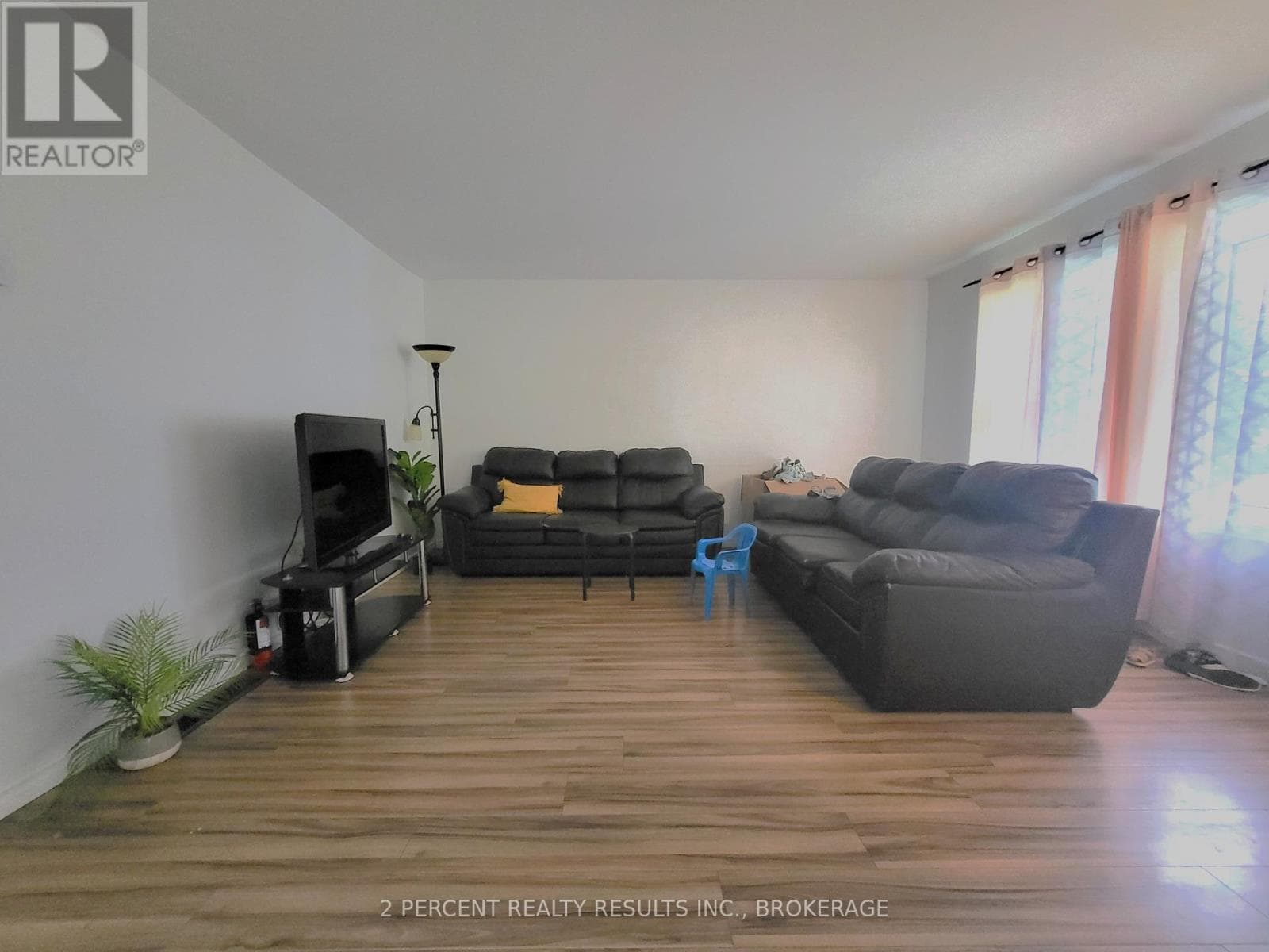 928 OAKVIEW AVENUE, Kingston — photo 2