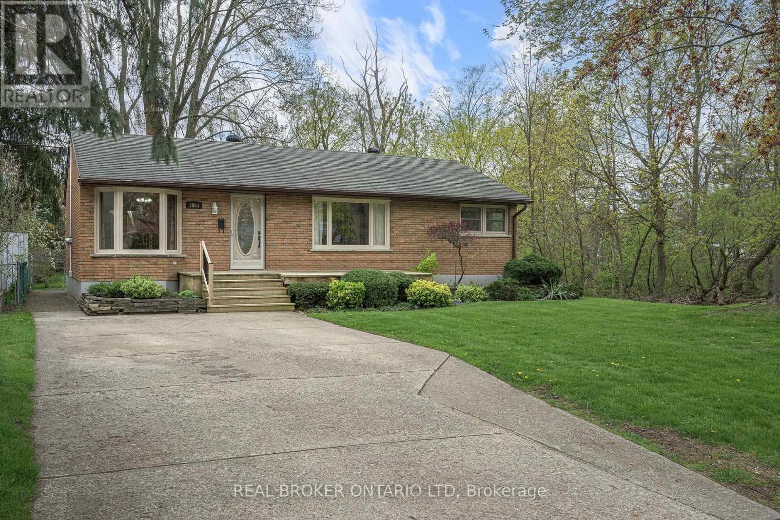 1863 HERBERT AVENUE in 