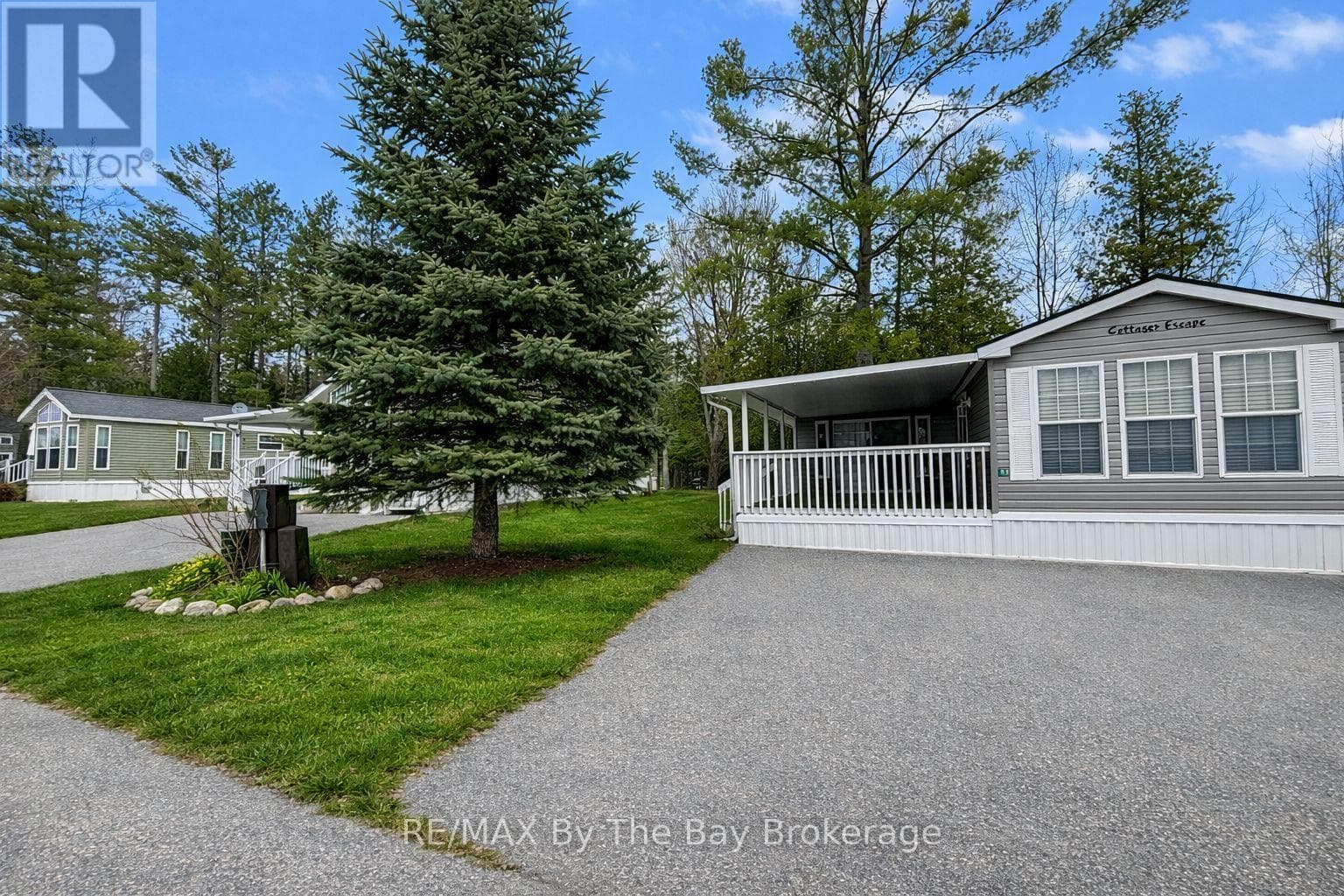 83 MADAWASKA TRAIL in 