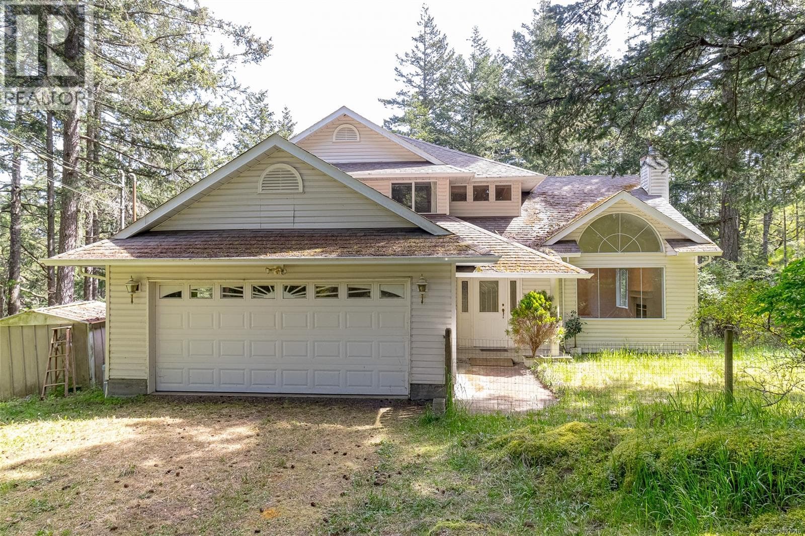 609 Taurus Dr in