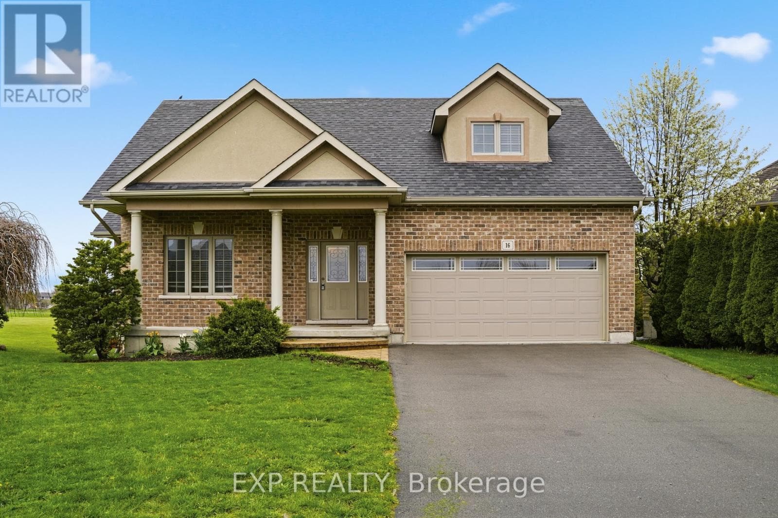 16 AMBER PLACE, Central Lakes — photo 4