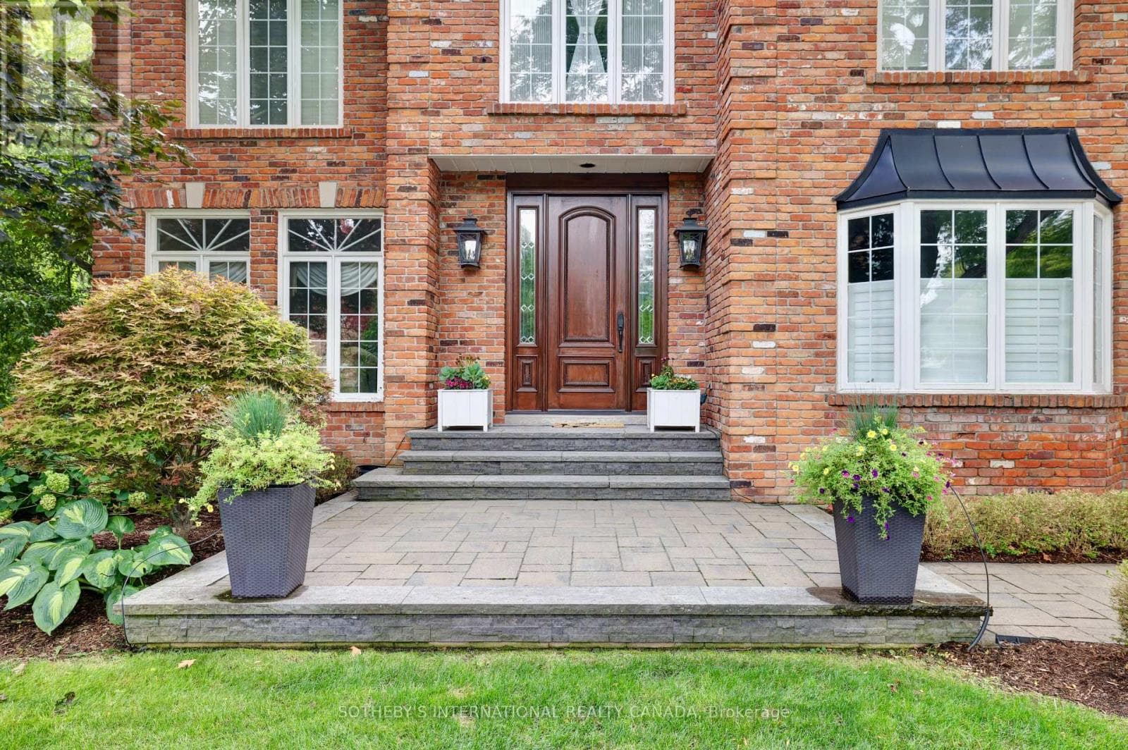 1379 MEADOW GREEN COURT, Toronto — photo 3