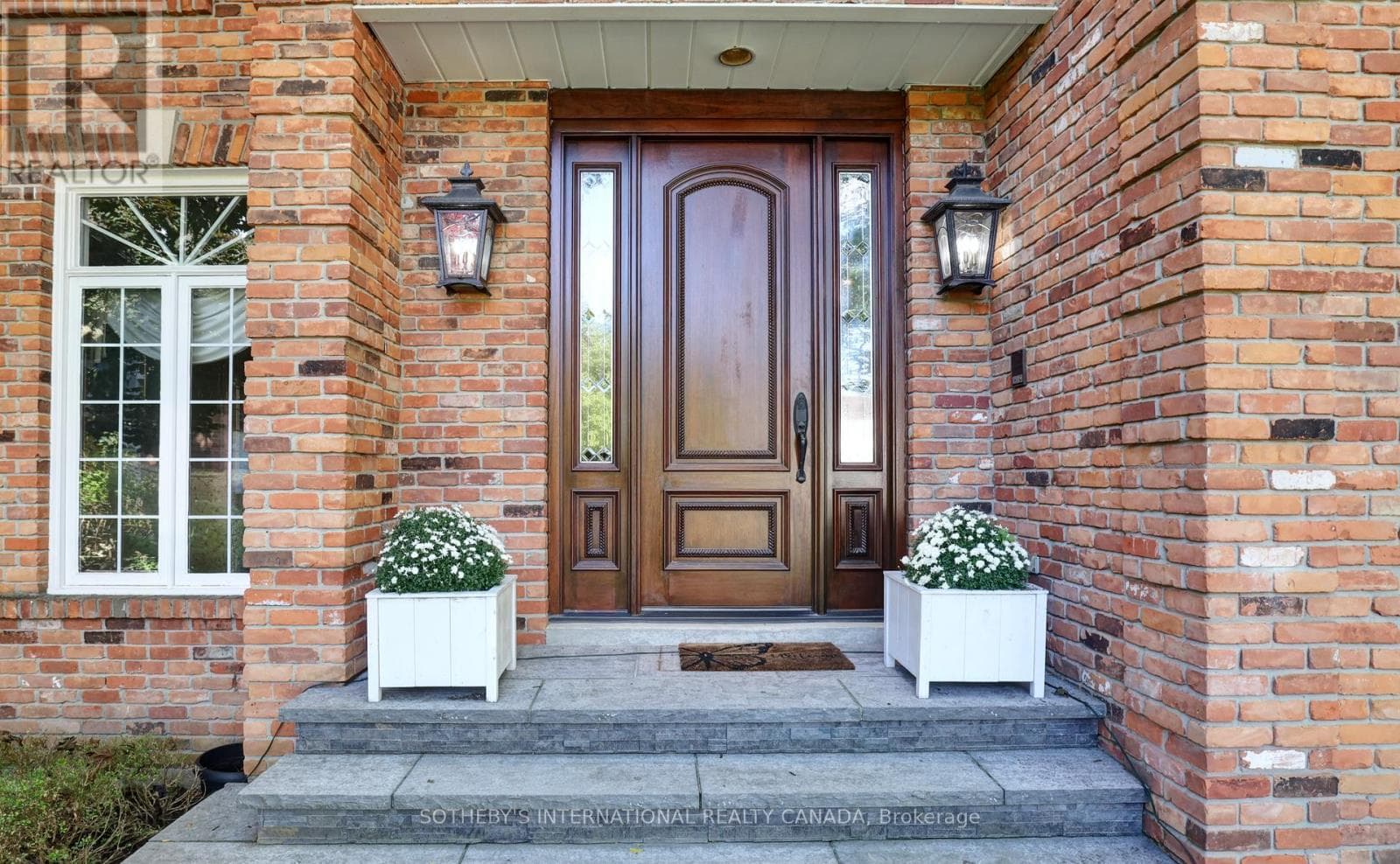 1379 MEADOW GREEN COURT, Toronto — photo 4