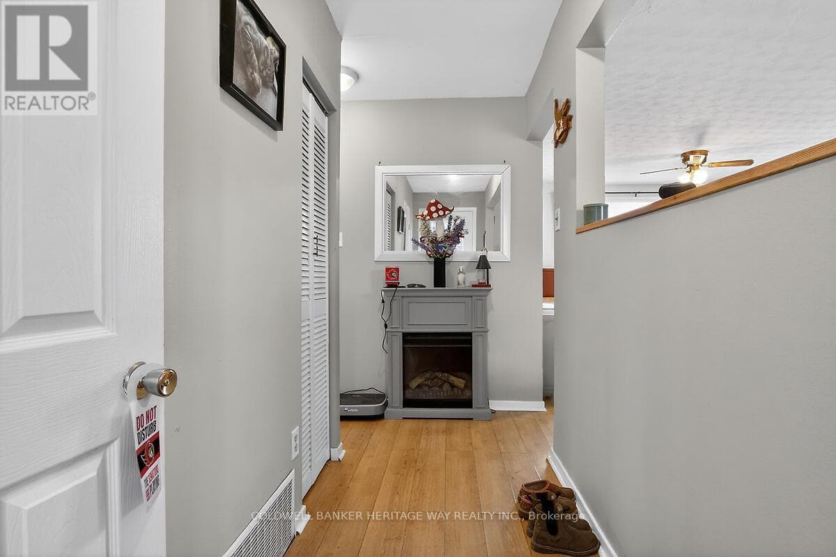 106 MUNRO LANE, Ottawa — photo 4