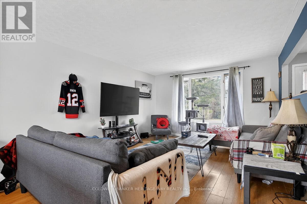 106 MUNRO LANE, Ottawa — photo 5