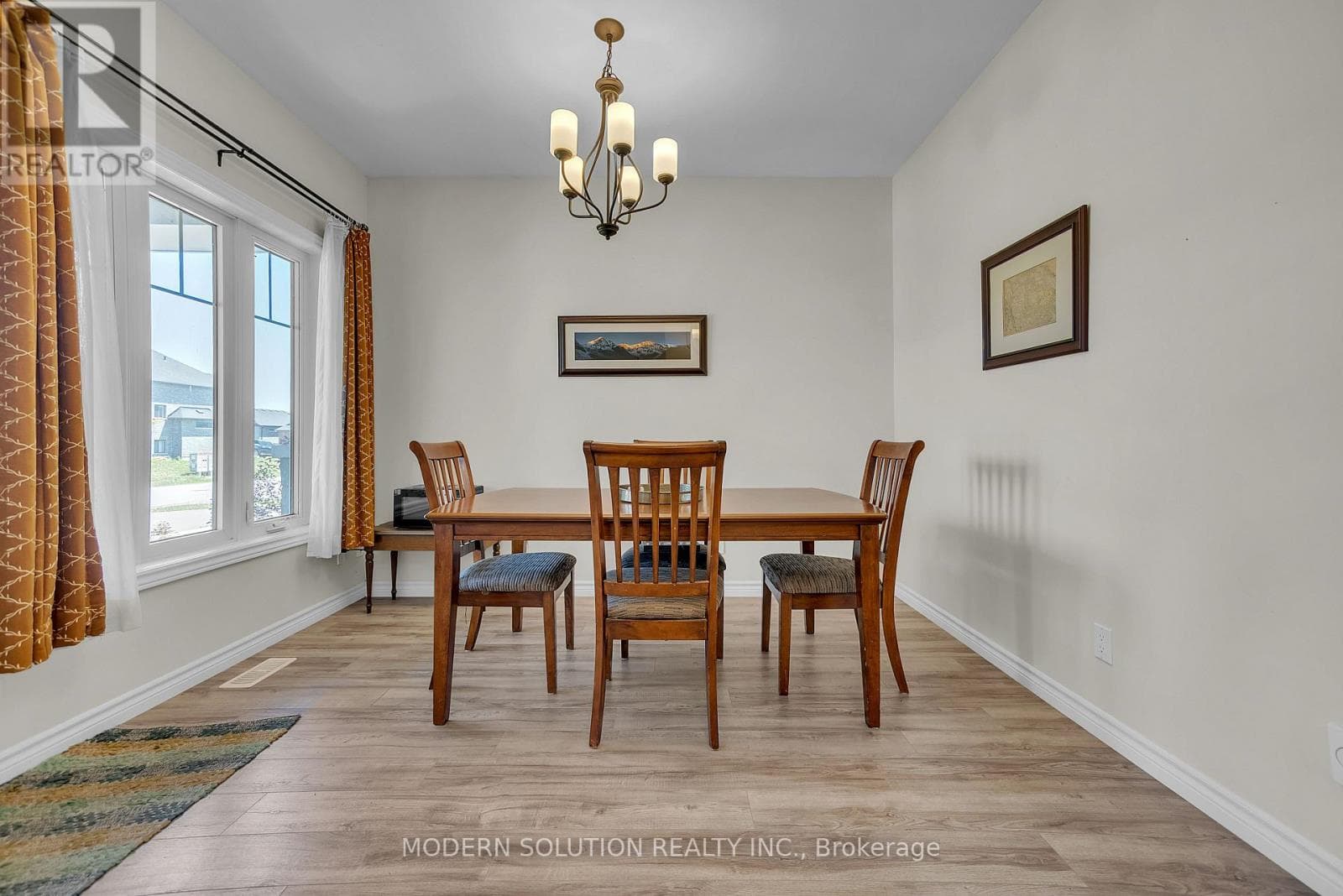 12 CYPRESS DRIVE, Toronto — photo 5