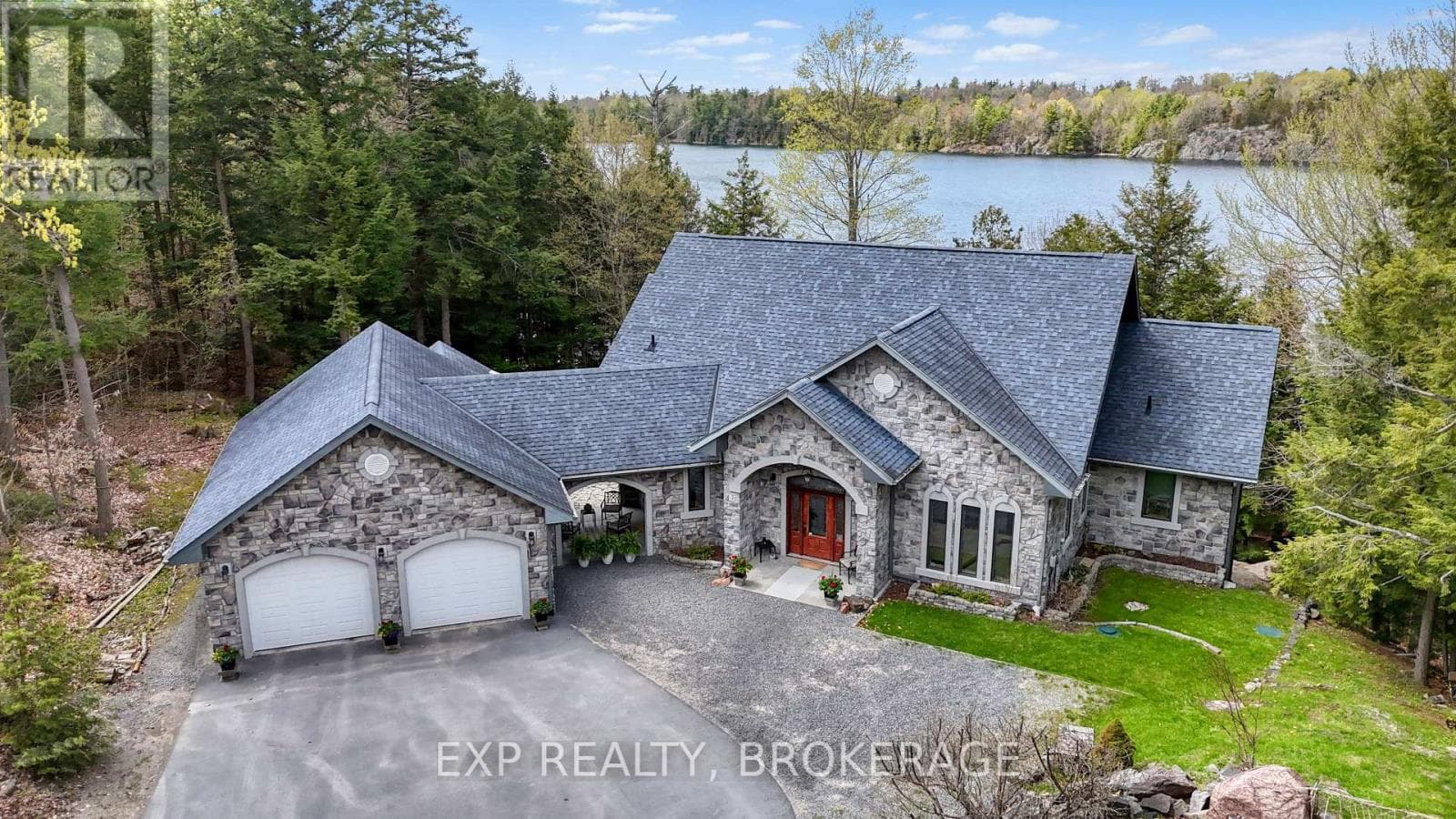6170 HIGHWAY 15 in Joyceville / Brewer's Mills