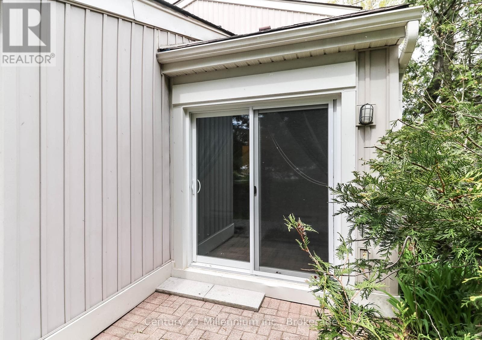 538 - 22 DAWSON DRIVE, OnePoint — photo 4
