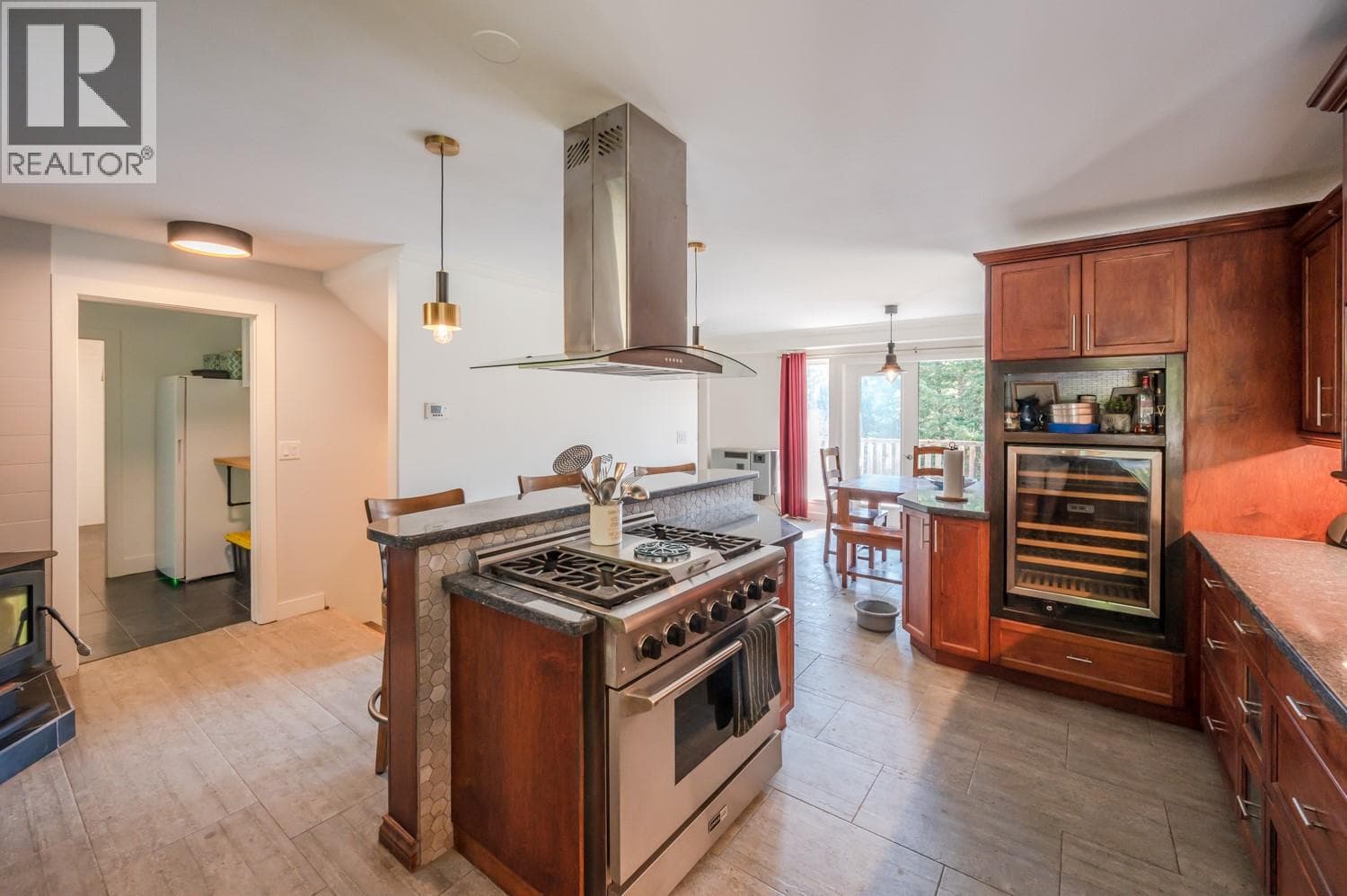 842 Grand Oro Road, Interior REALTORS® — photo 5