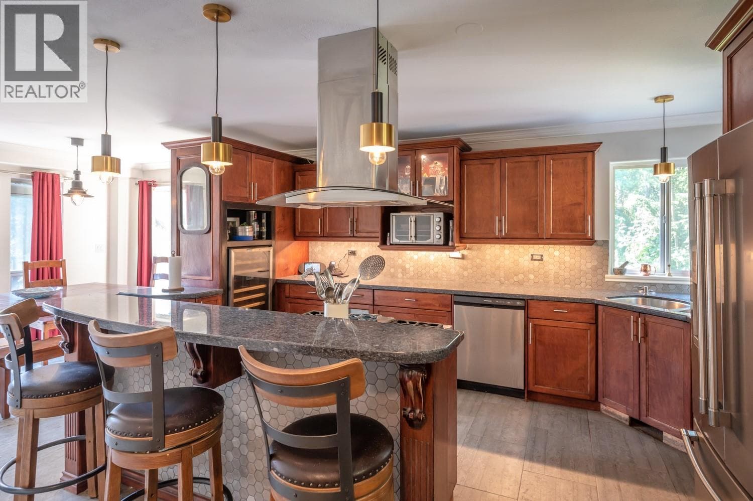 842 Grand Oro Road, Interior REALTORS® — photo 2
