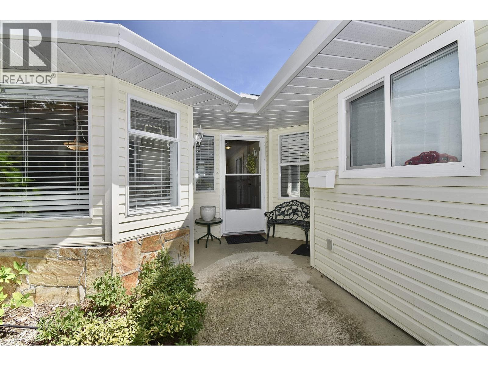 23 767 NORTH ROAD, Greater Vancouver — photo 3