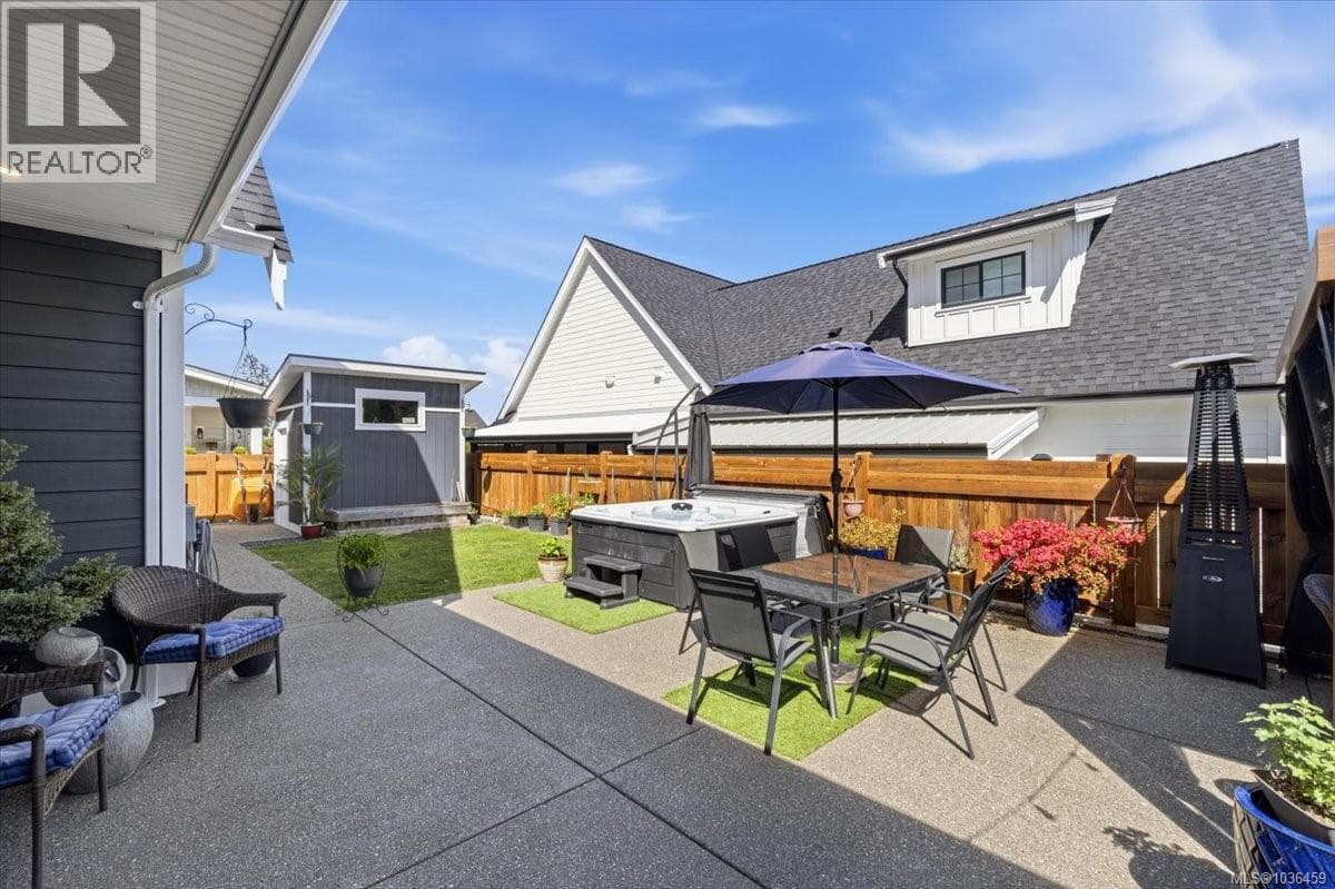 389 Whitmee Rd, Vancouver Island — photo 3