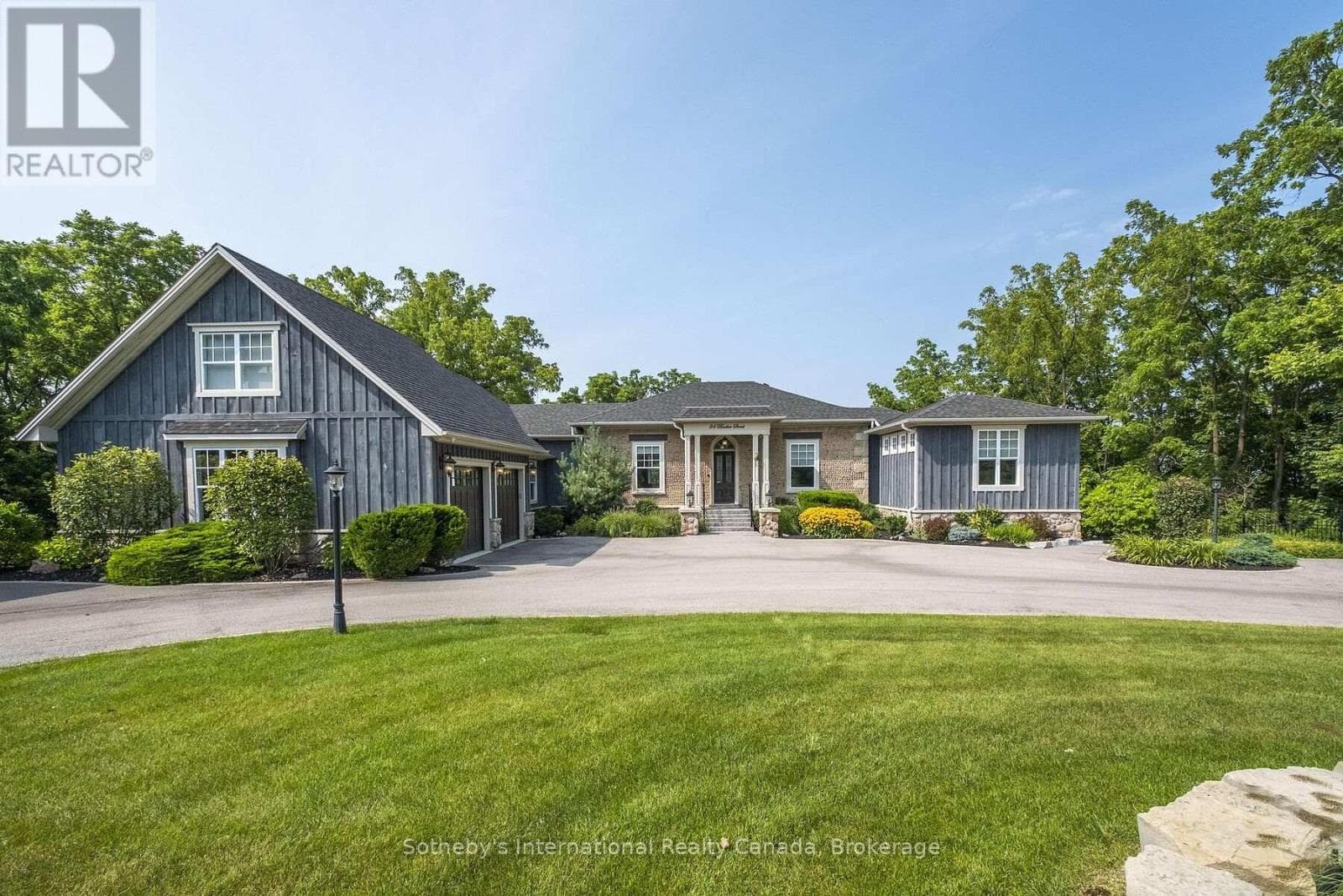 24 BARKER STREET, Oakville-Milton — photo 5
