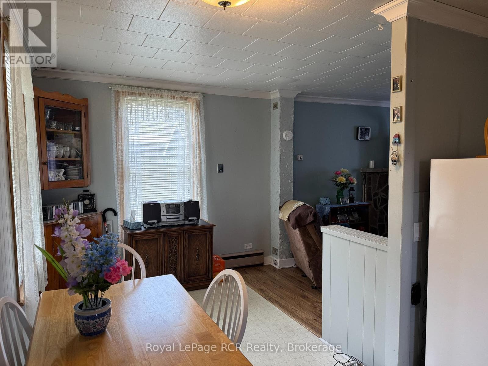 381 14TH STREET W, OnePoint — photo 4