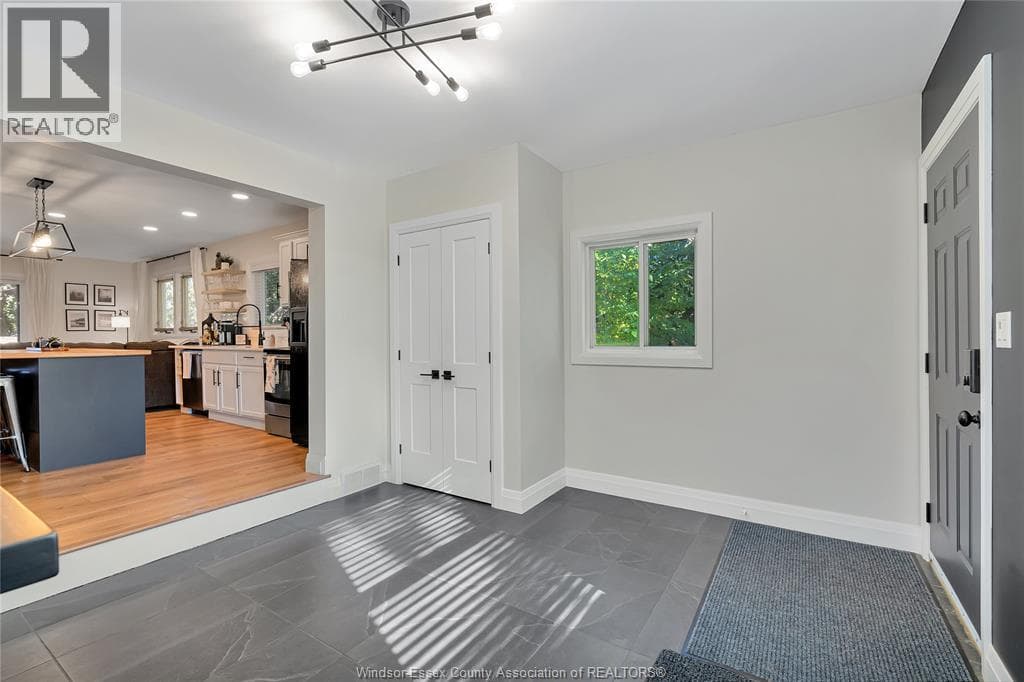 255 EDWARD ROAD, Windsor — photo 3
