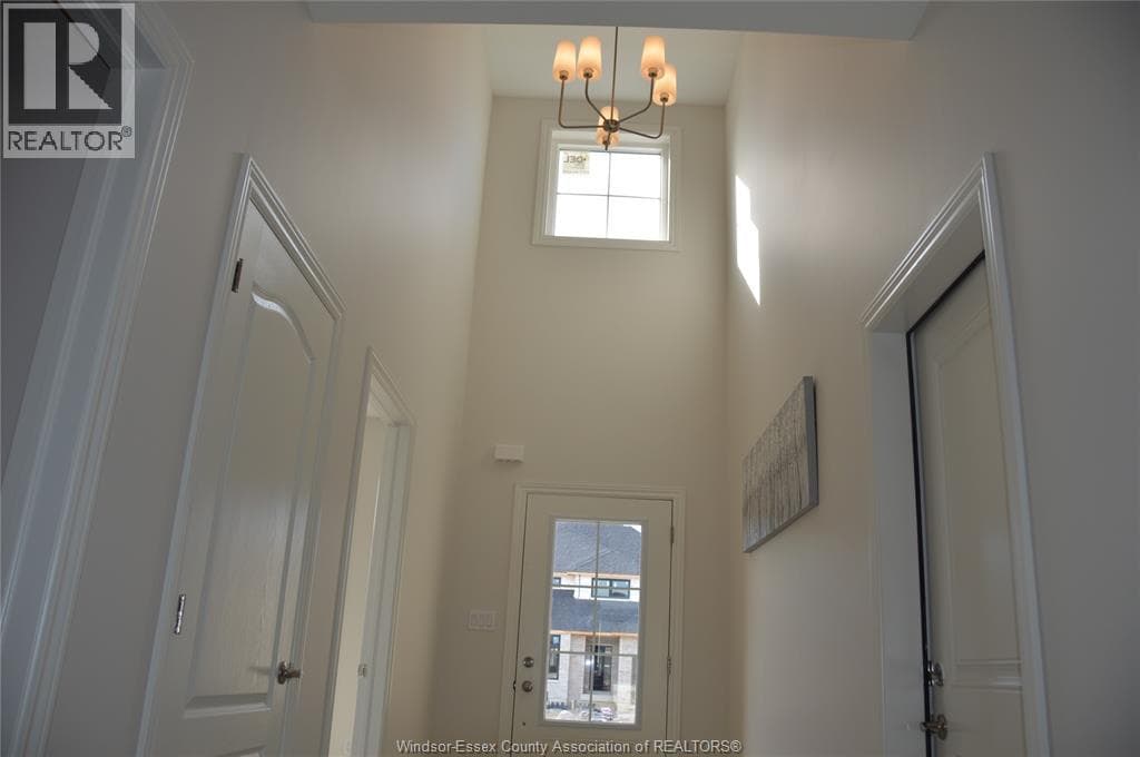 48 CALLAMS BAIE CRESCENT, Windsor — photo 2