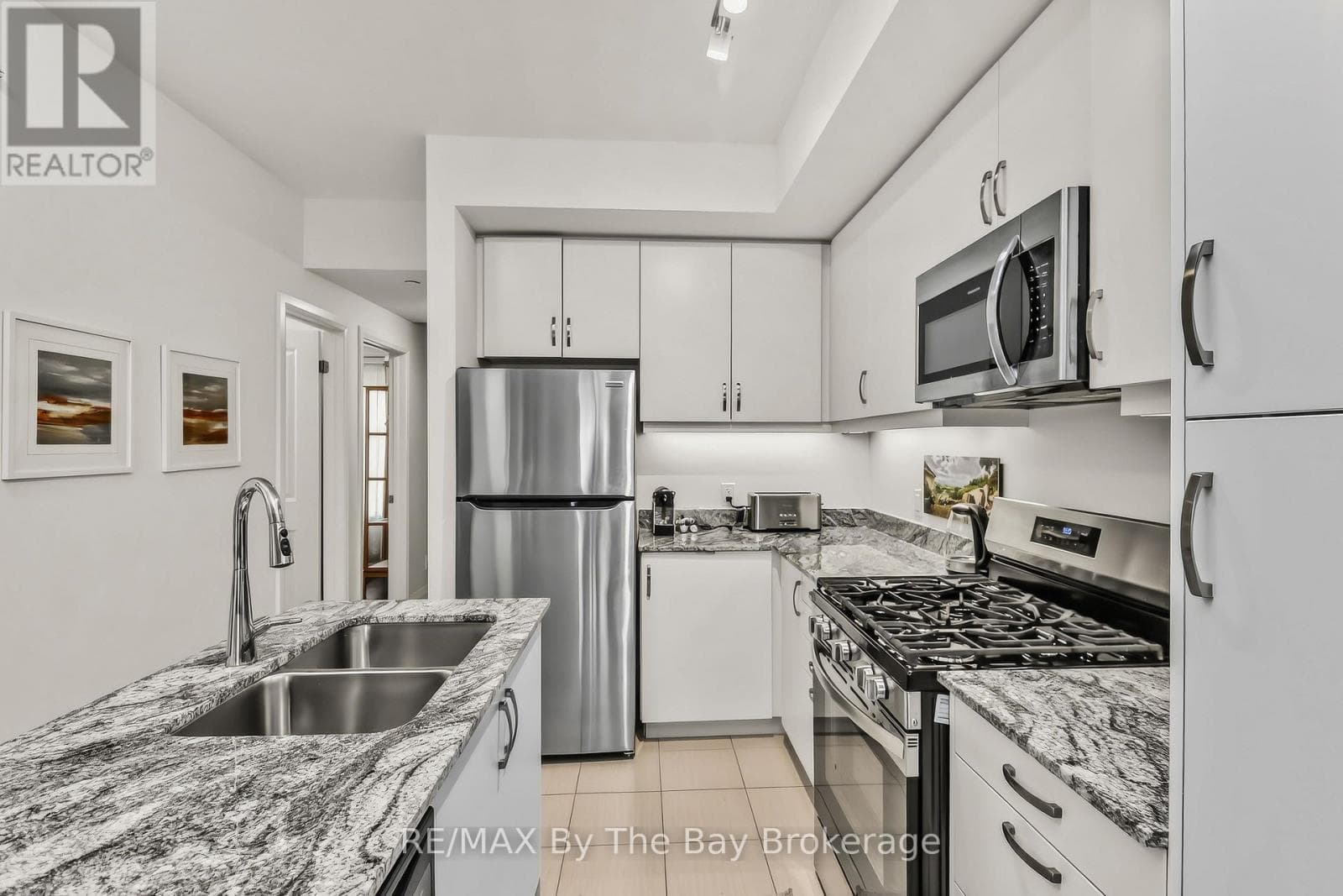 311 - 5 SPOONER CRESCENT, OnePoint — photo 5