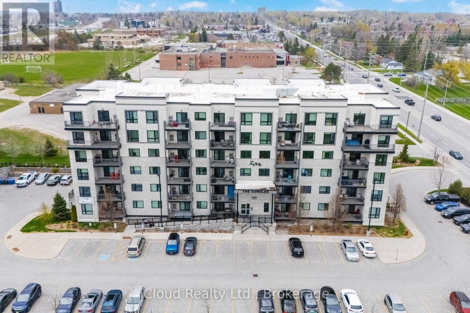 208 - 295 CUNDLES ROAD E, Toronto — photo 3