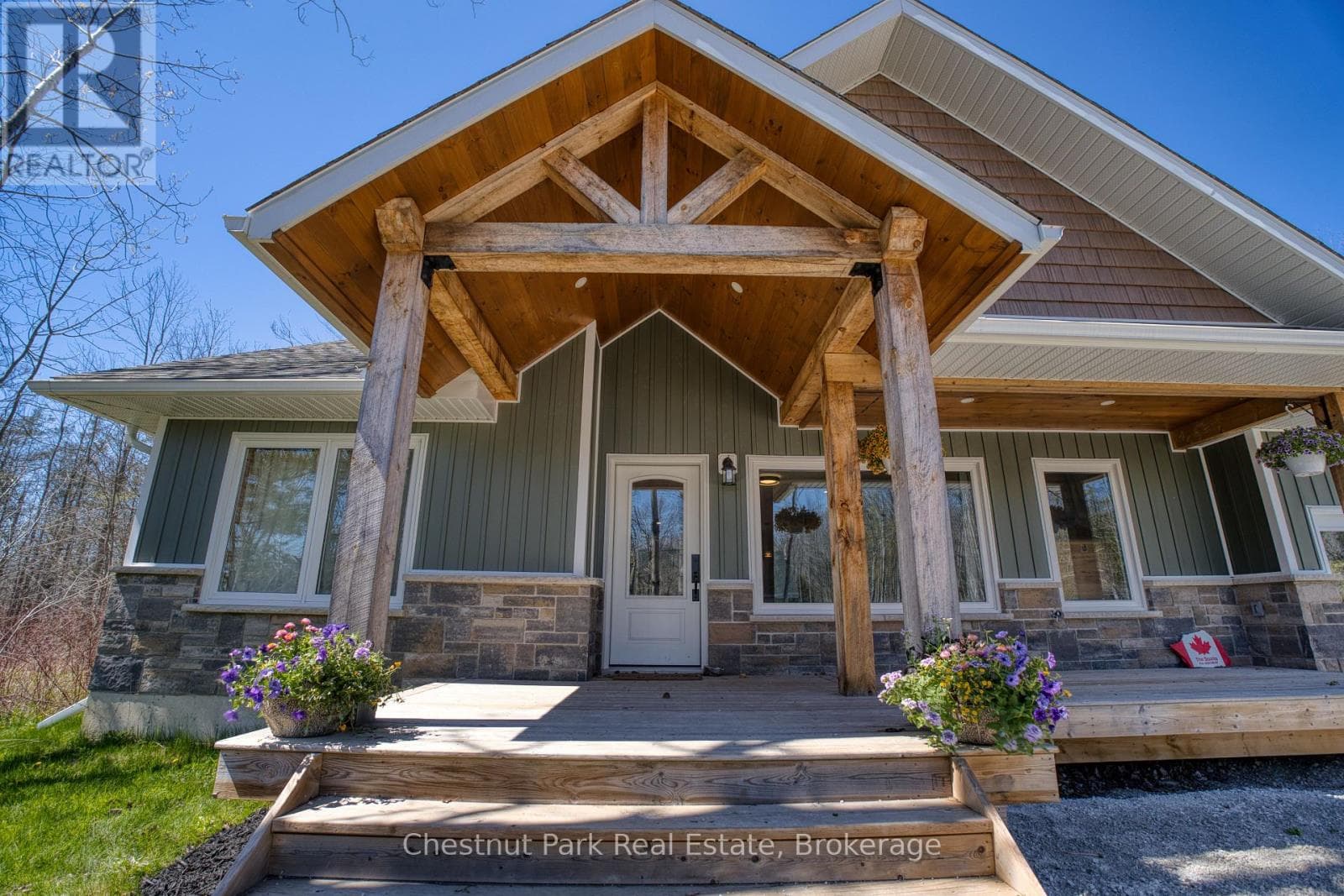 23 MAPLE DRIVE, OnePoint — photo 2