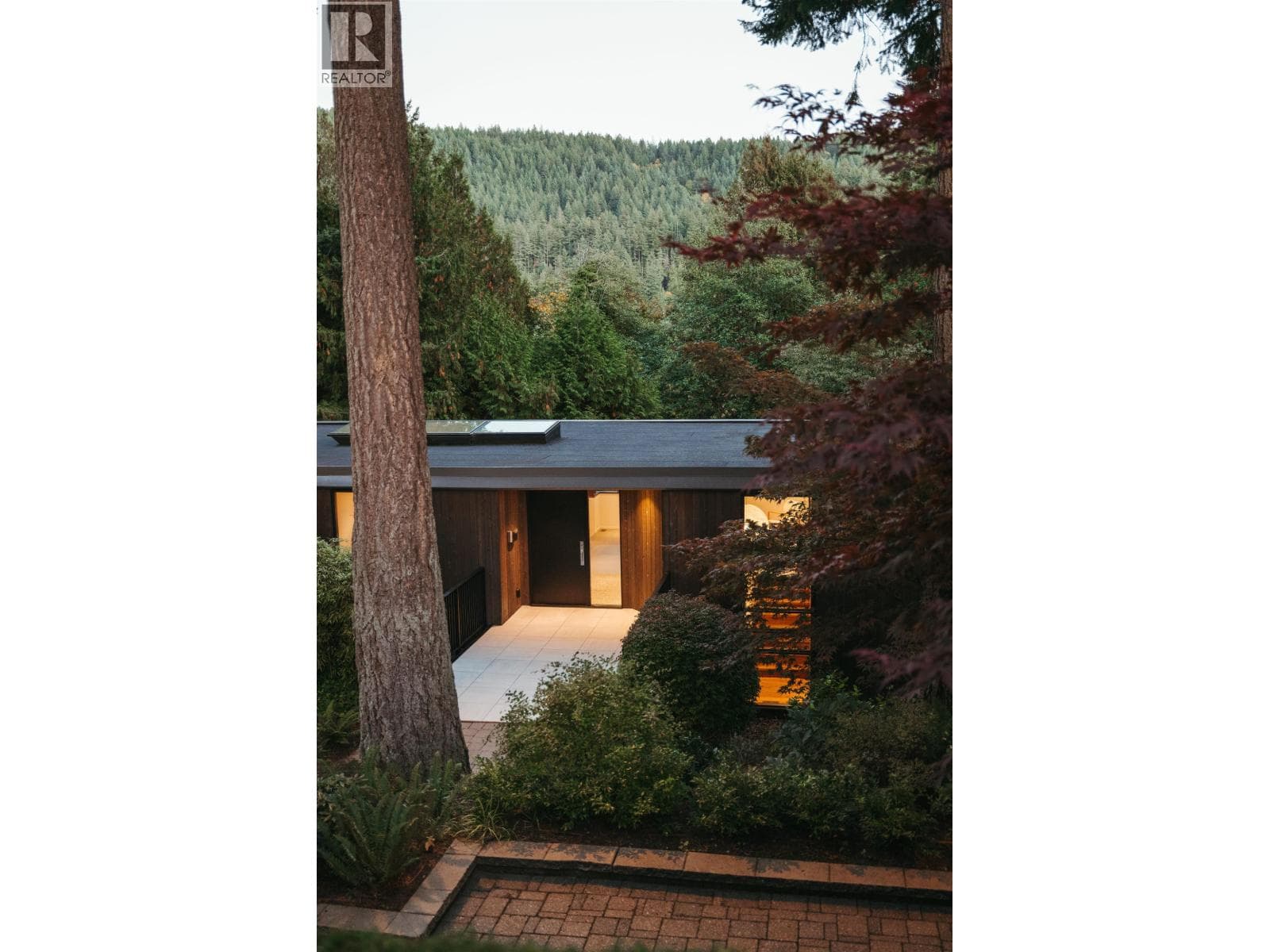 6510 MADRONA CRESCENT, Greater Vancouver — photo 3