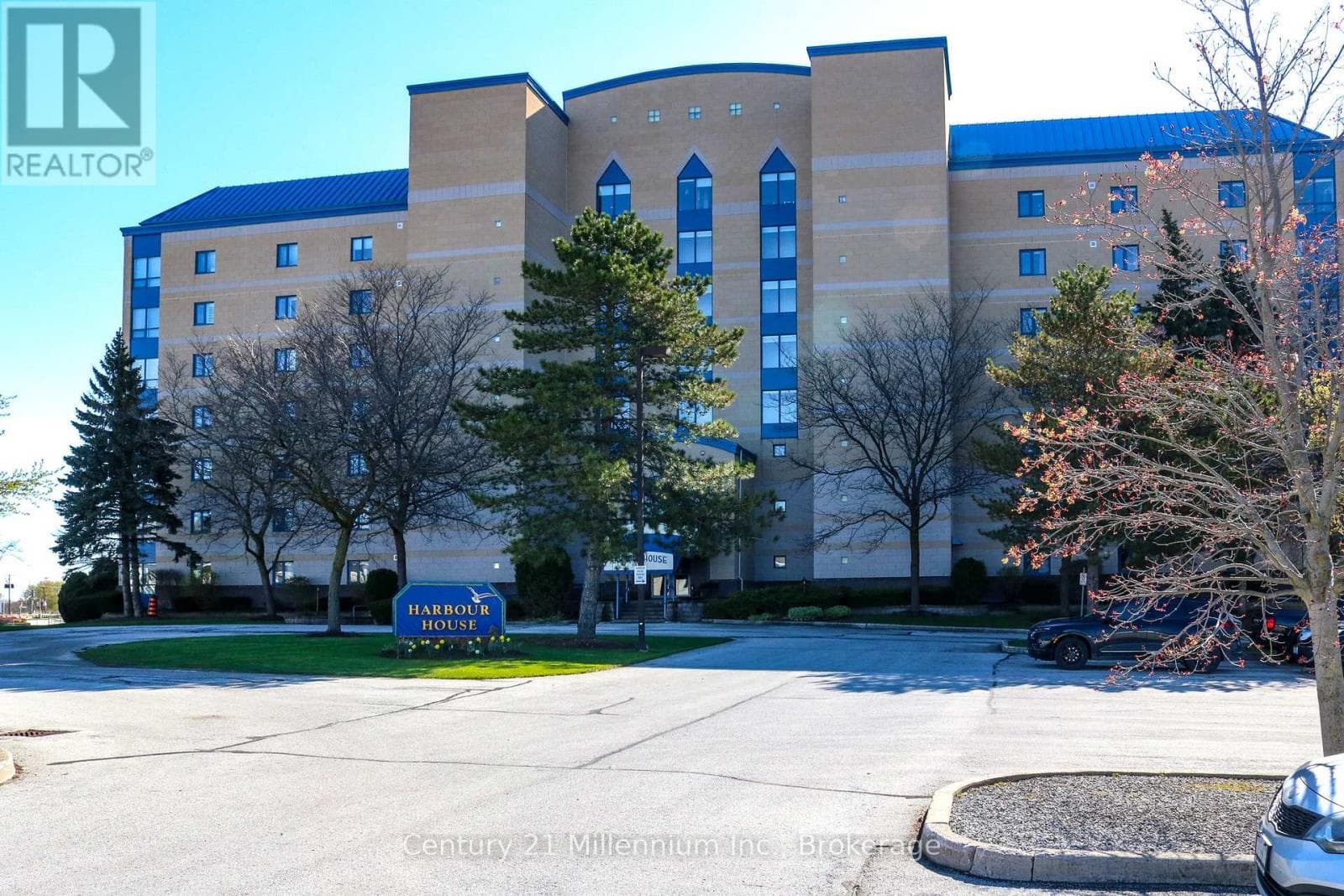 402 - 1455 2ND AVENUE W, OnePoint — photo 3