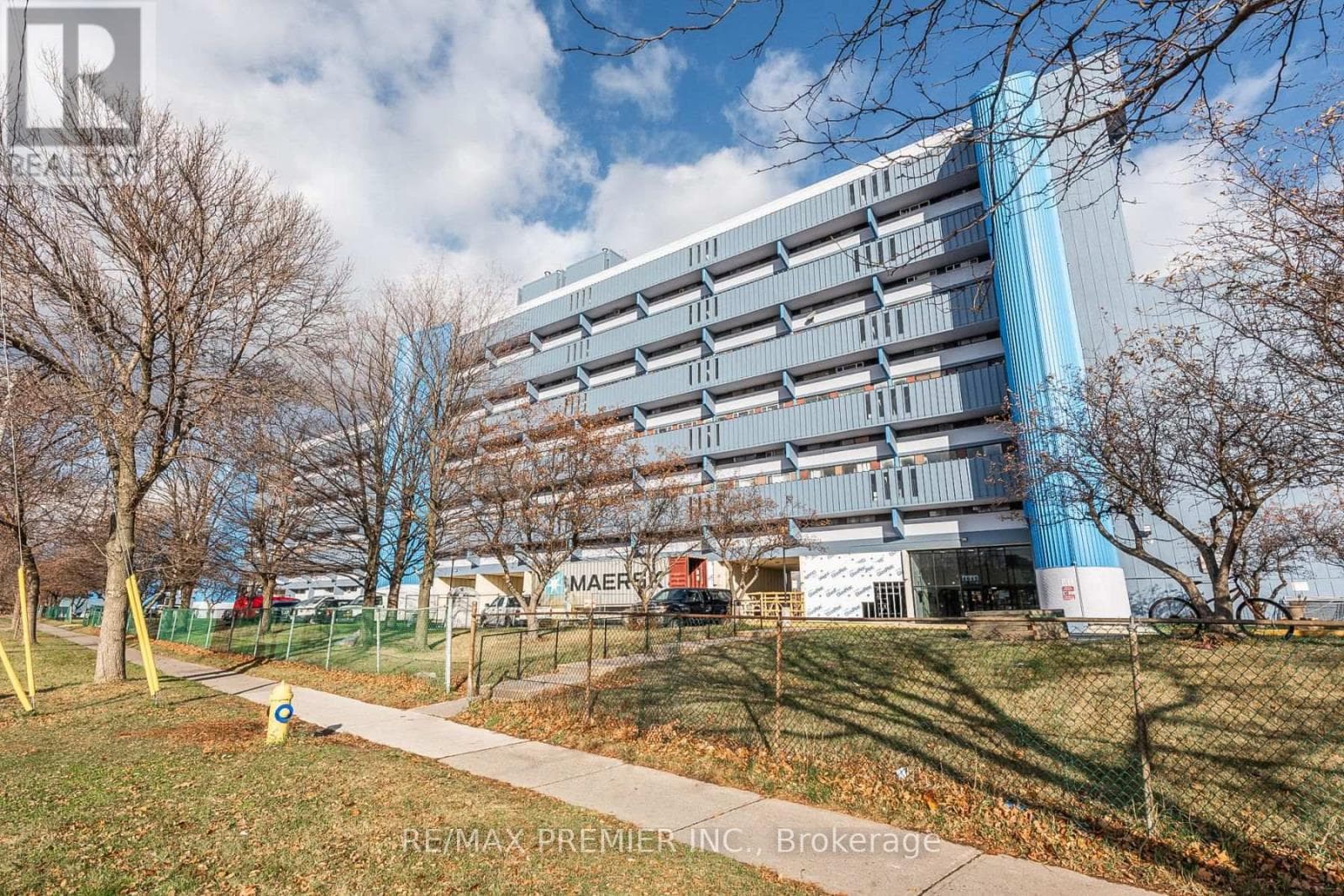 612 - 4673 JANE STREET, Toronto — photo 2
