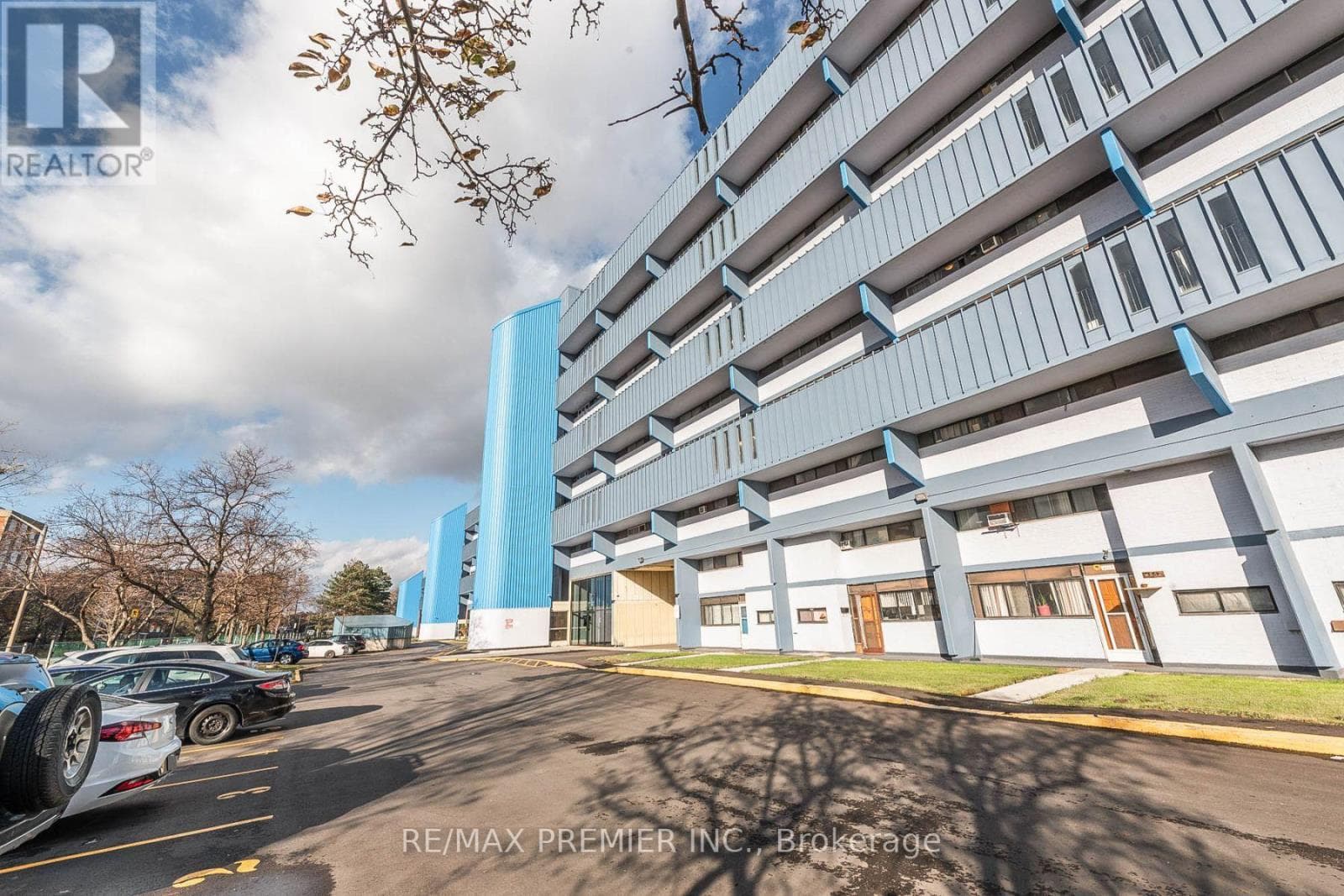 612 - 4673 JANE STREET, Toronto — photo 3