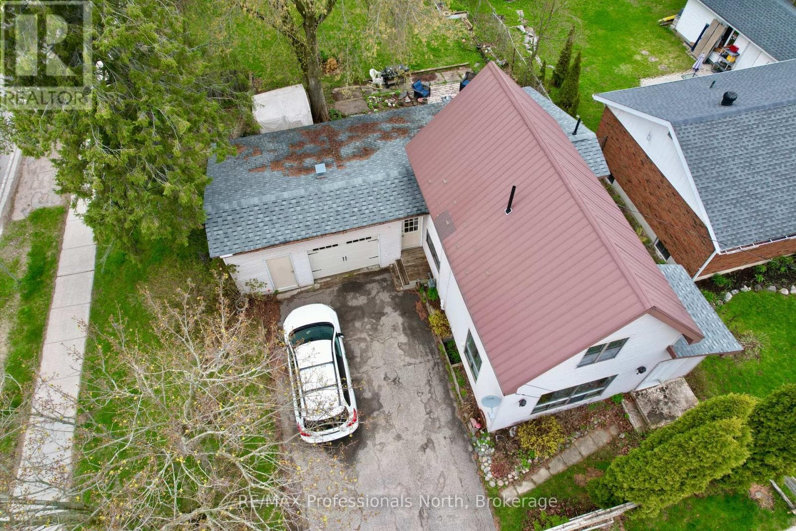 209 DILL STREET, OnePoint — photo 2