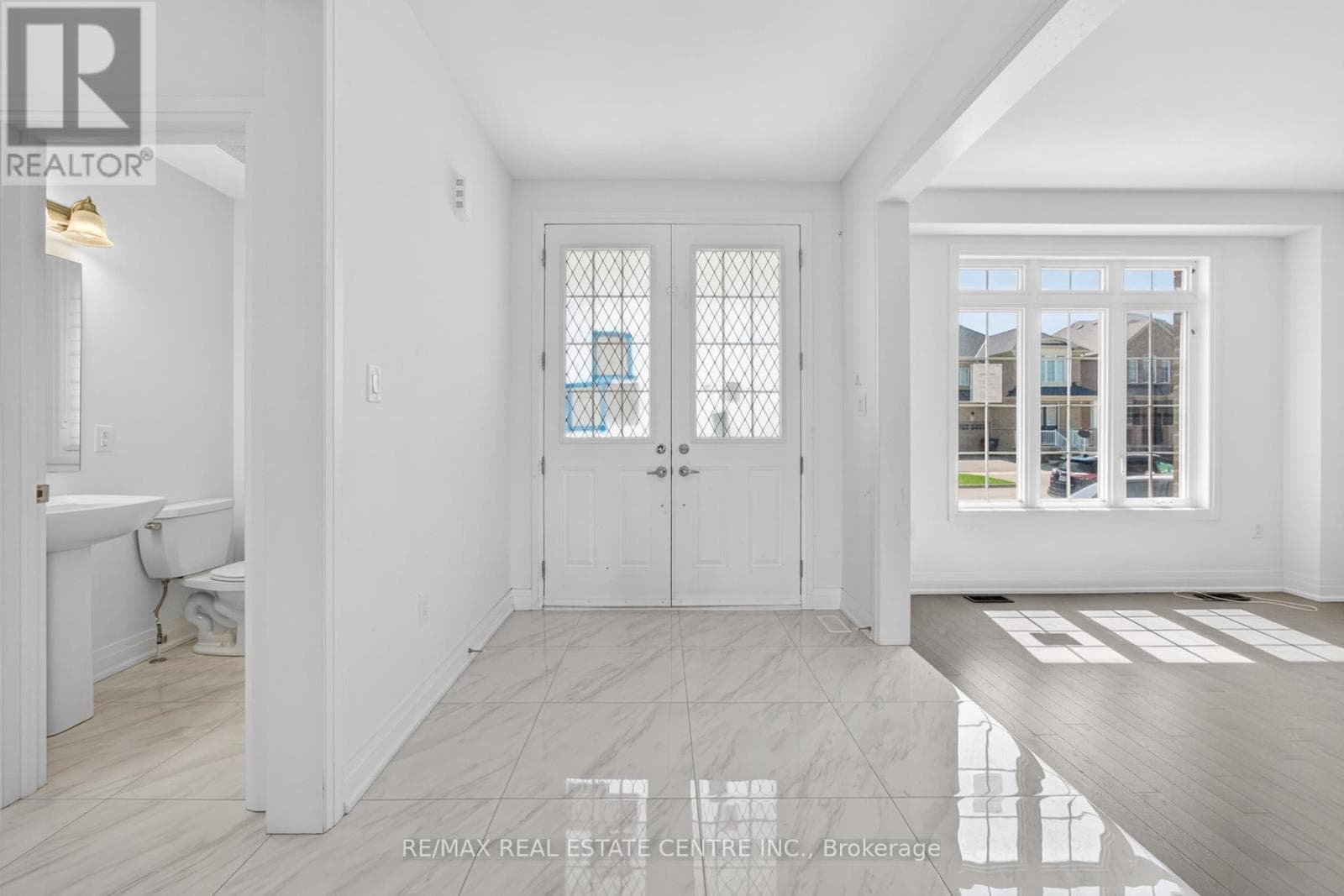 423 ROYAL WEST DRIVE, Toronto — photo 5