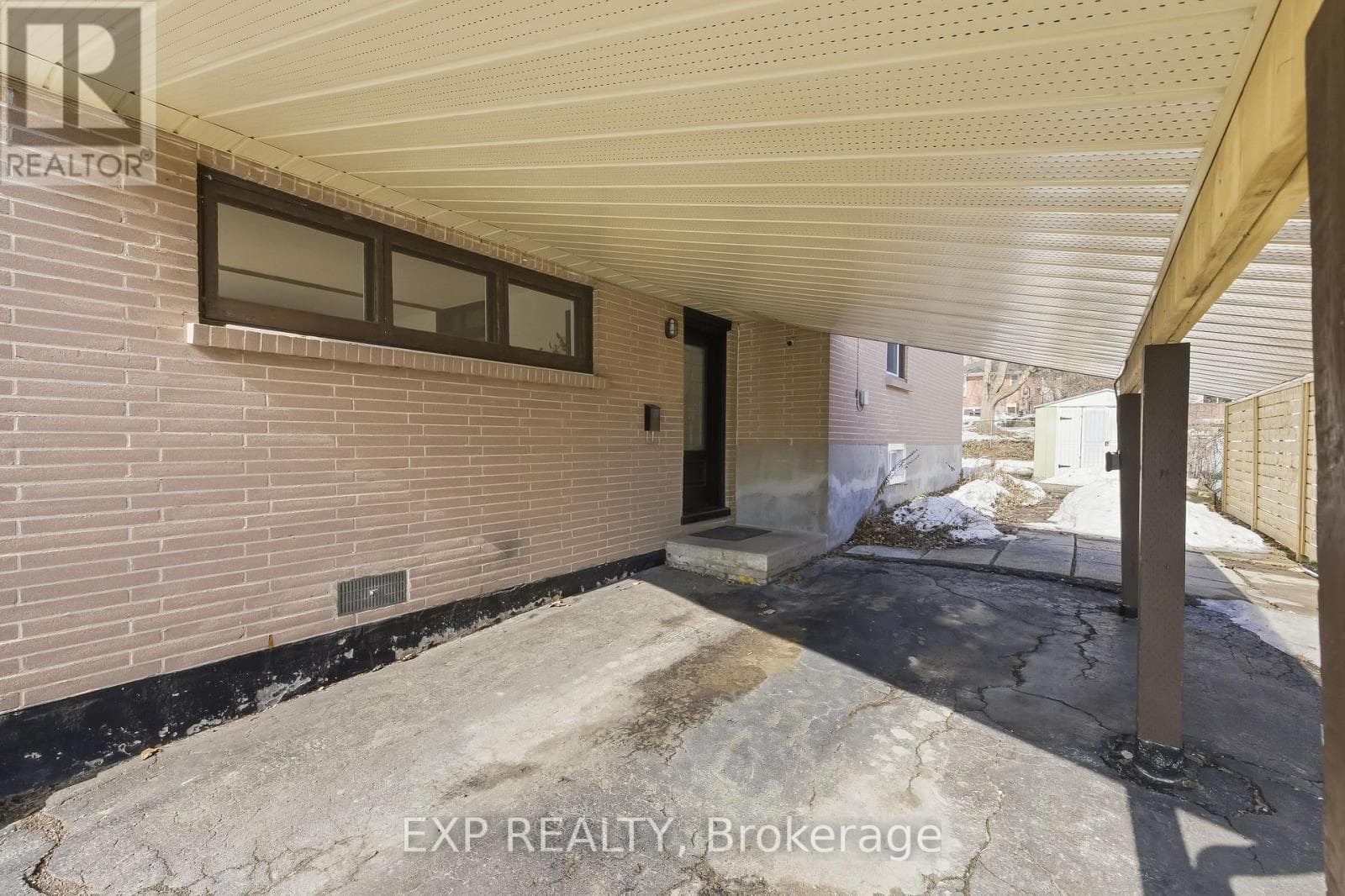 198 SHELBOURNE STREET, Toronto — photo 2
