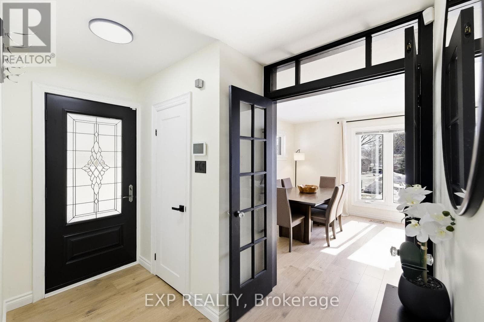 198 SHELBOURNE STREET, Toronto — photo 4