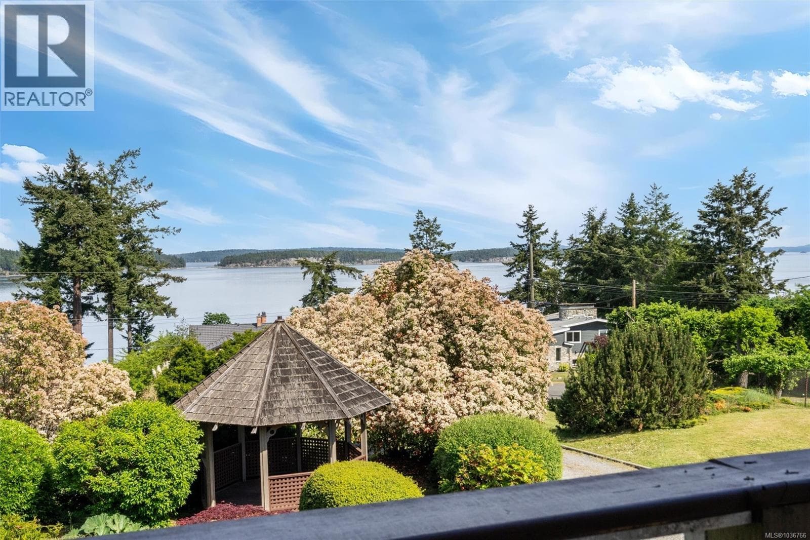 1421 Seaspray Blvd, Vancouver Island — photo 4